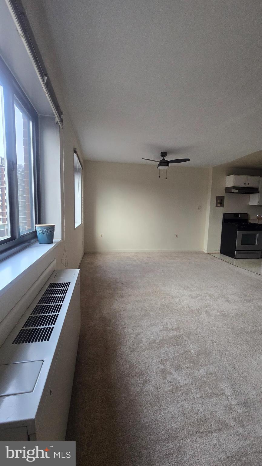 ARLINGTON - Residential