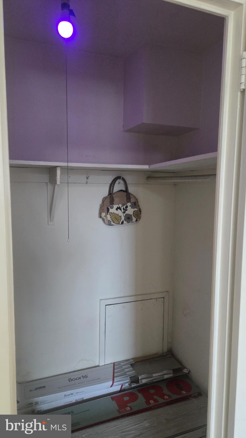 ARLINGTON - Residential