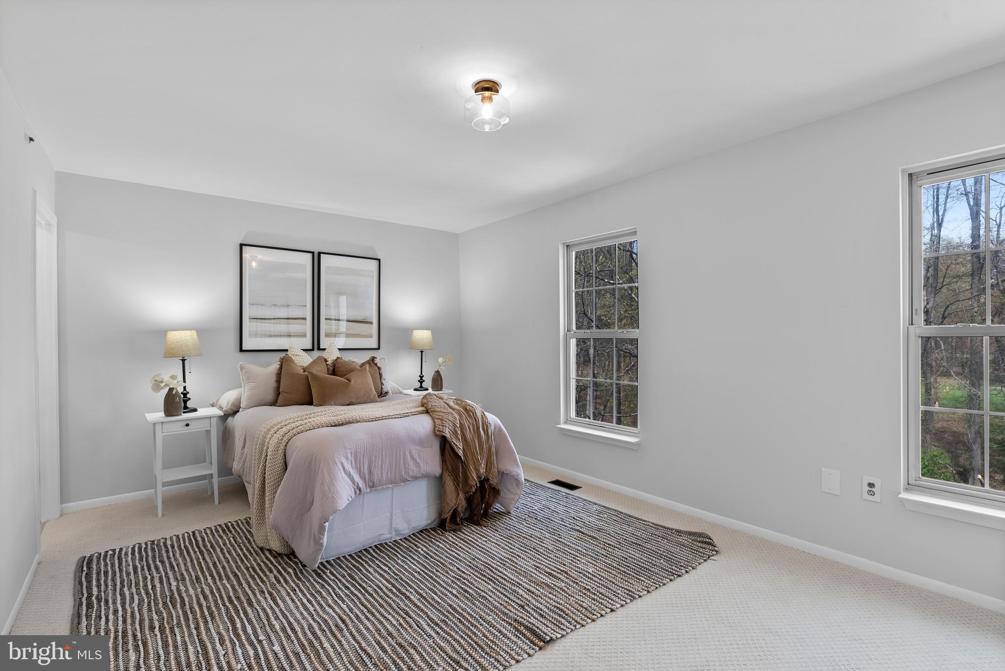 CHASE MANOR - Residential