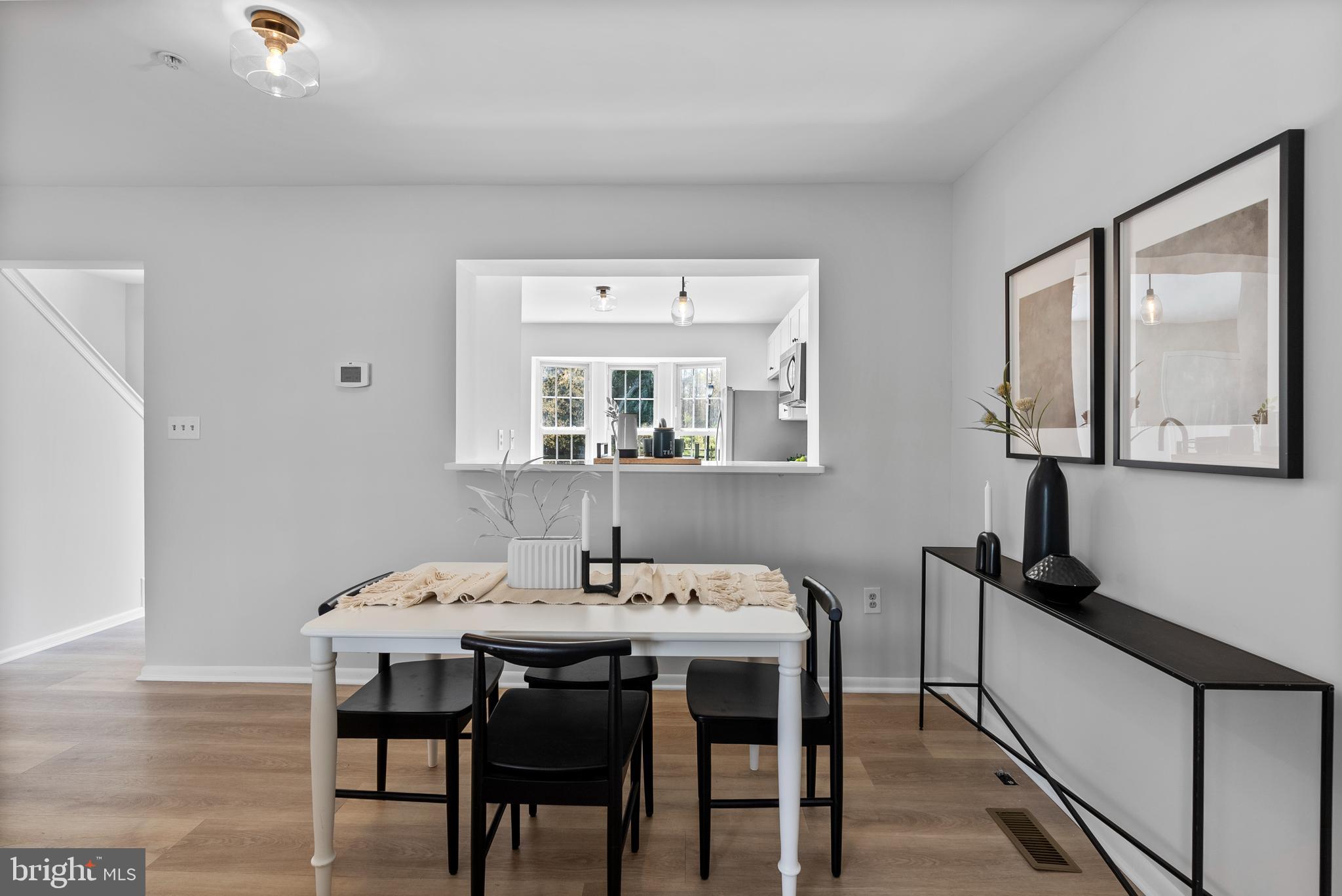 CHASE MANOR - Residential