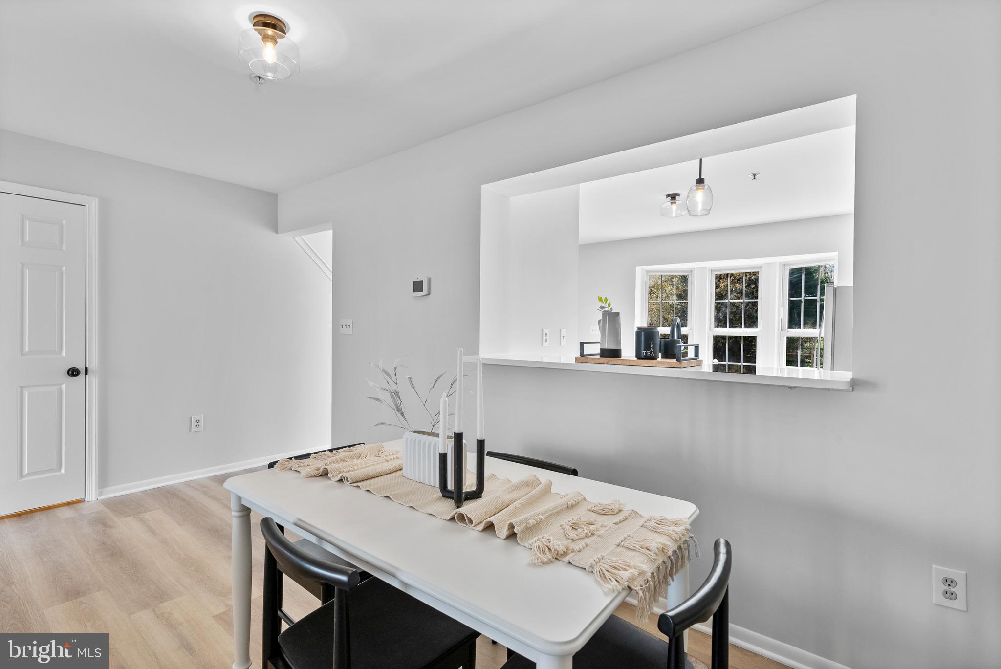 CHASE MANOR - Residential