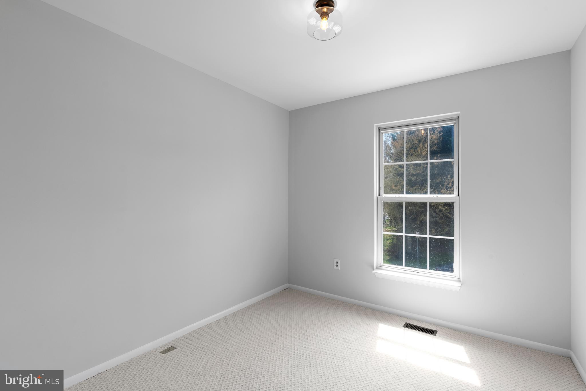 CHASE MANOR - Residential