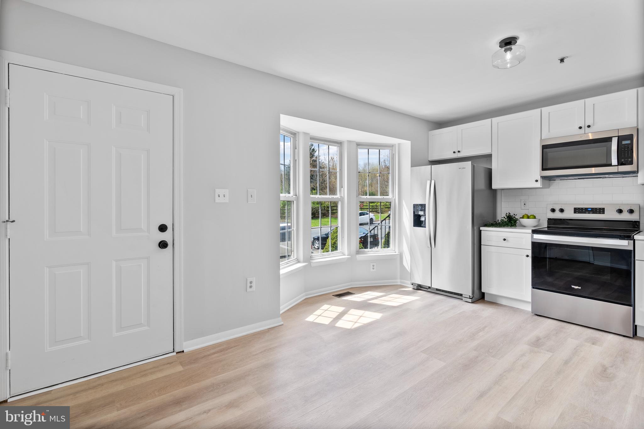 CHASE MANOR - Residential