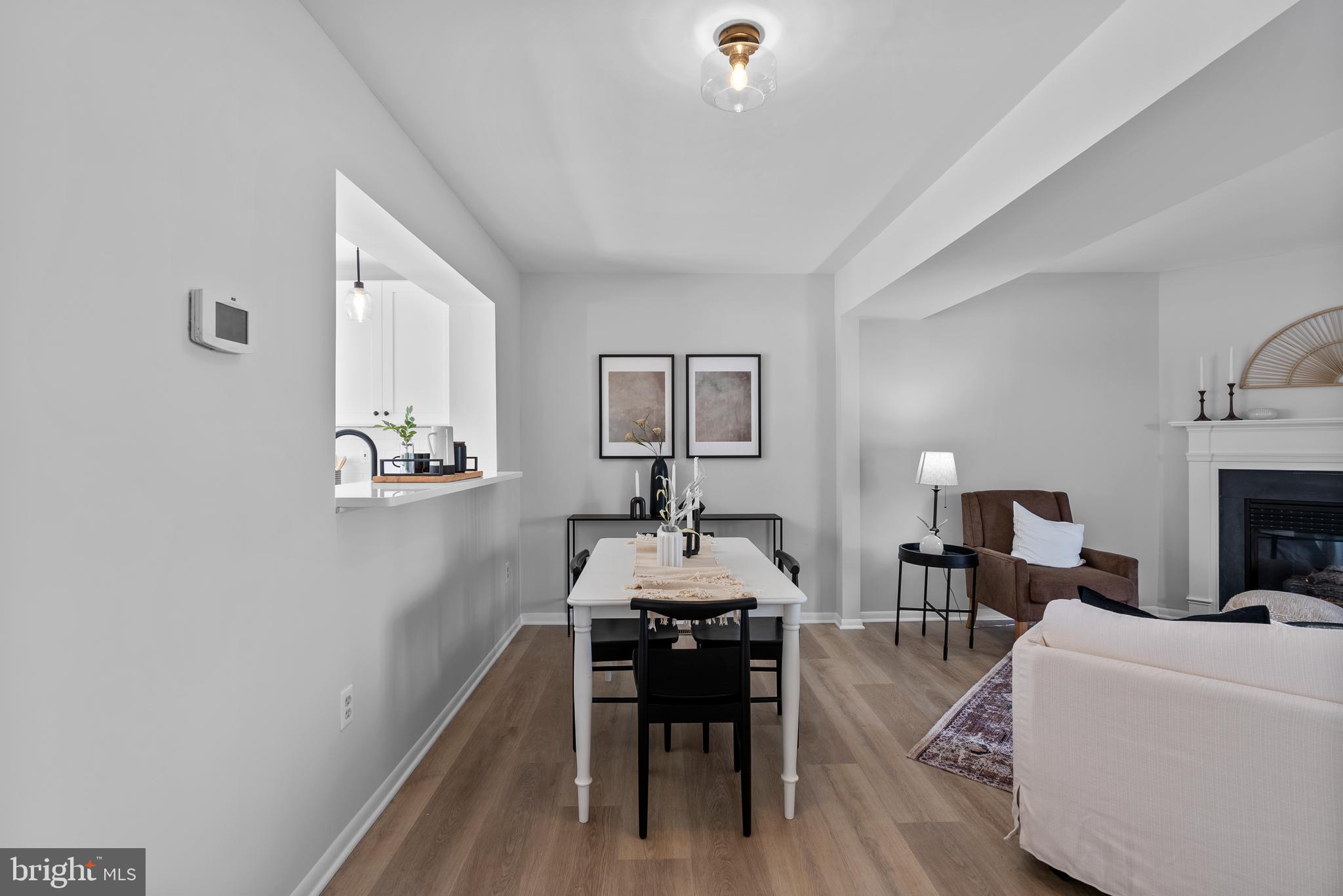 CHASE MANOR - Residential