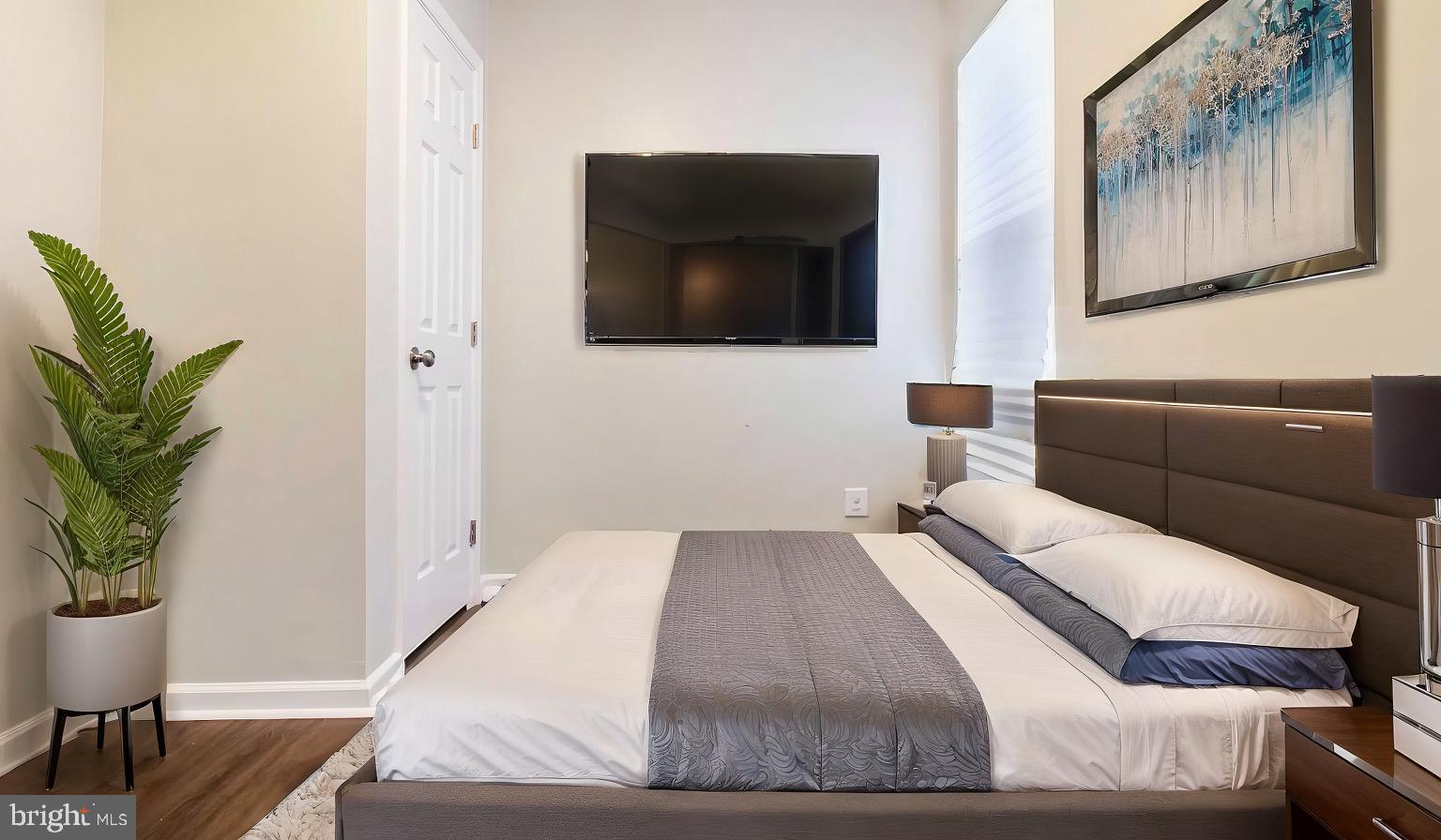 EDMONDSON VIILLAGE - Residential