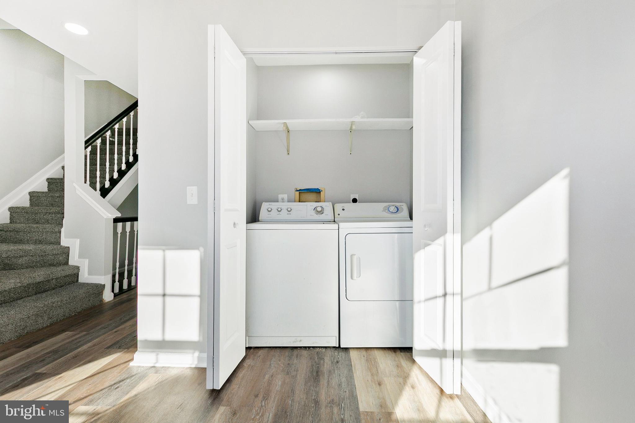 GLENSHIRE TOWNE - Residential