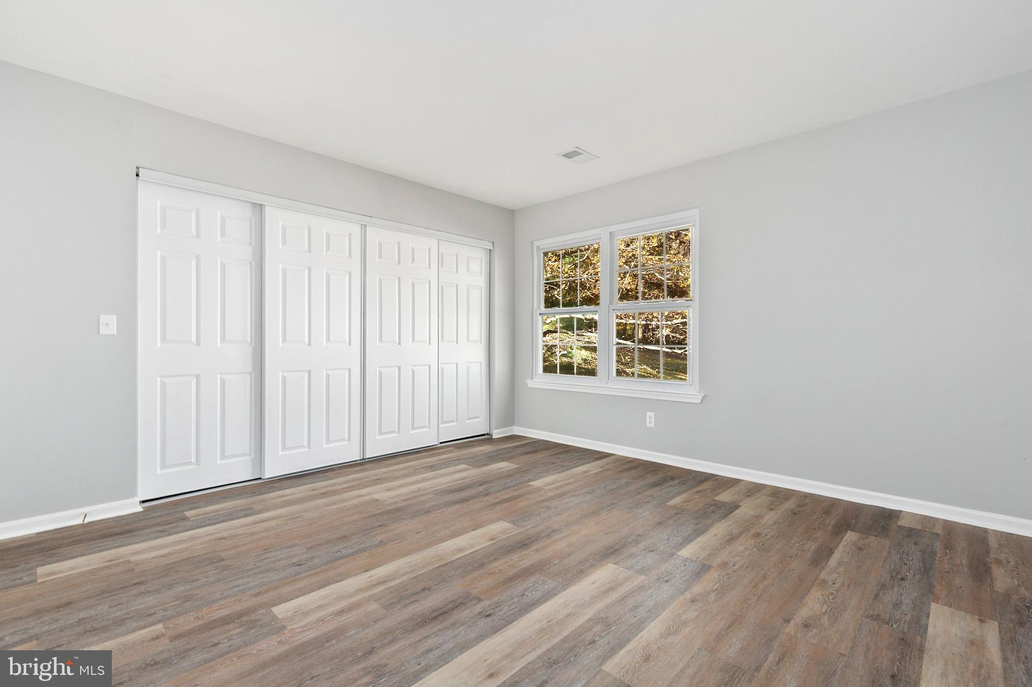 GLENSHIRE TOWNE - Residential