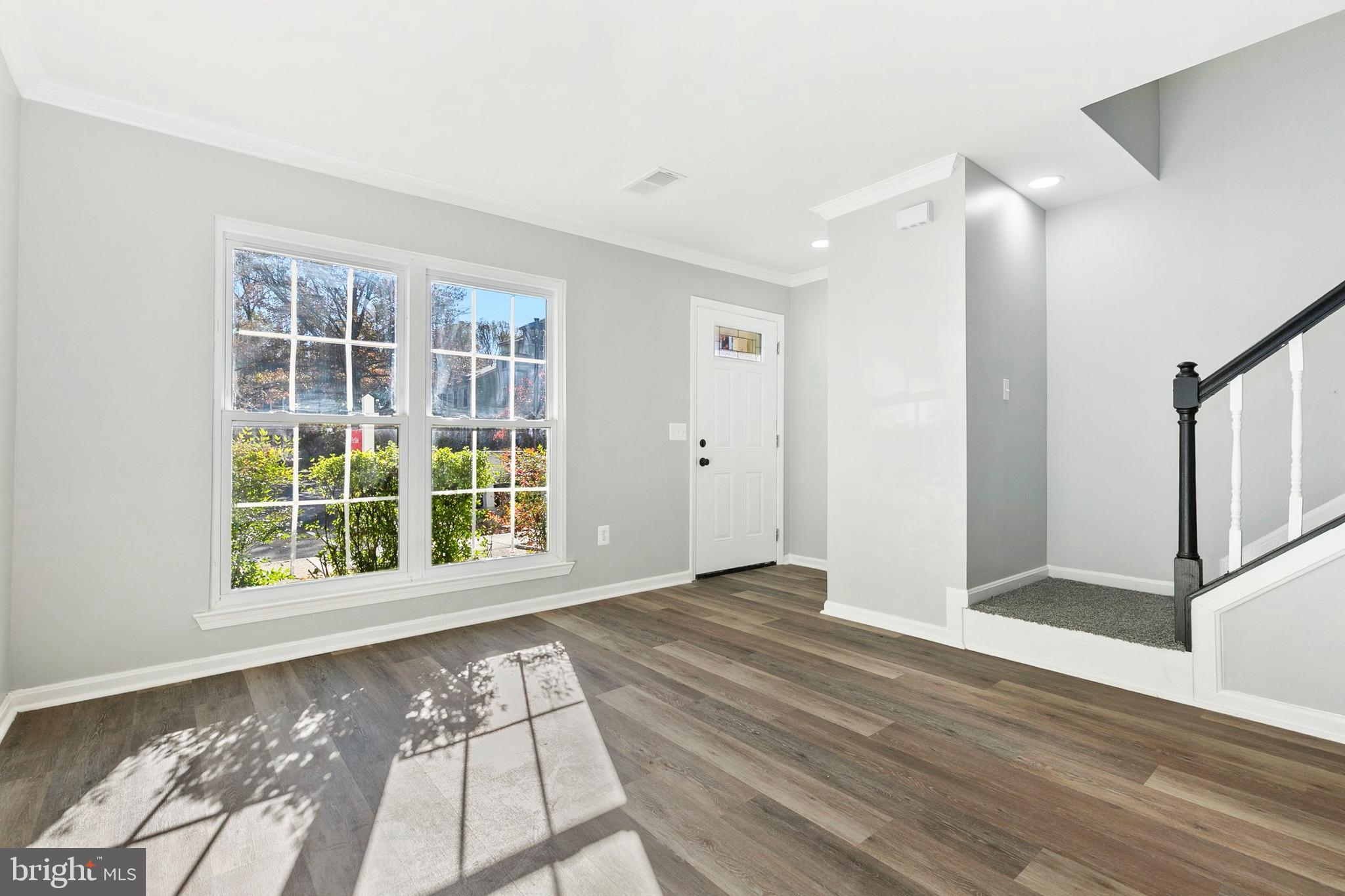 GLENSHIRE TOWNE - Residential