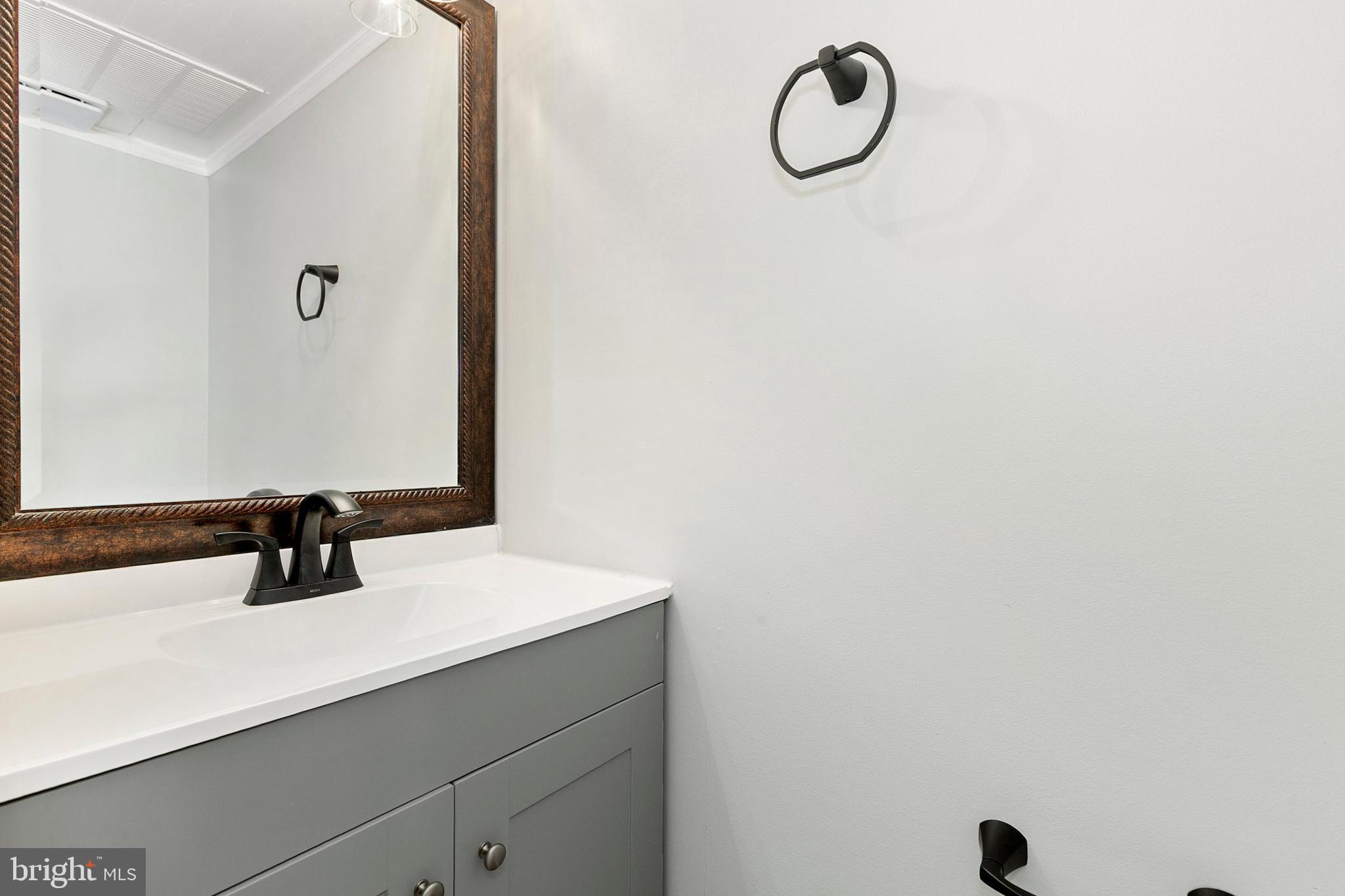 GLENSHIRE TOWNE - Residential