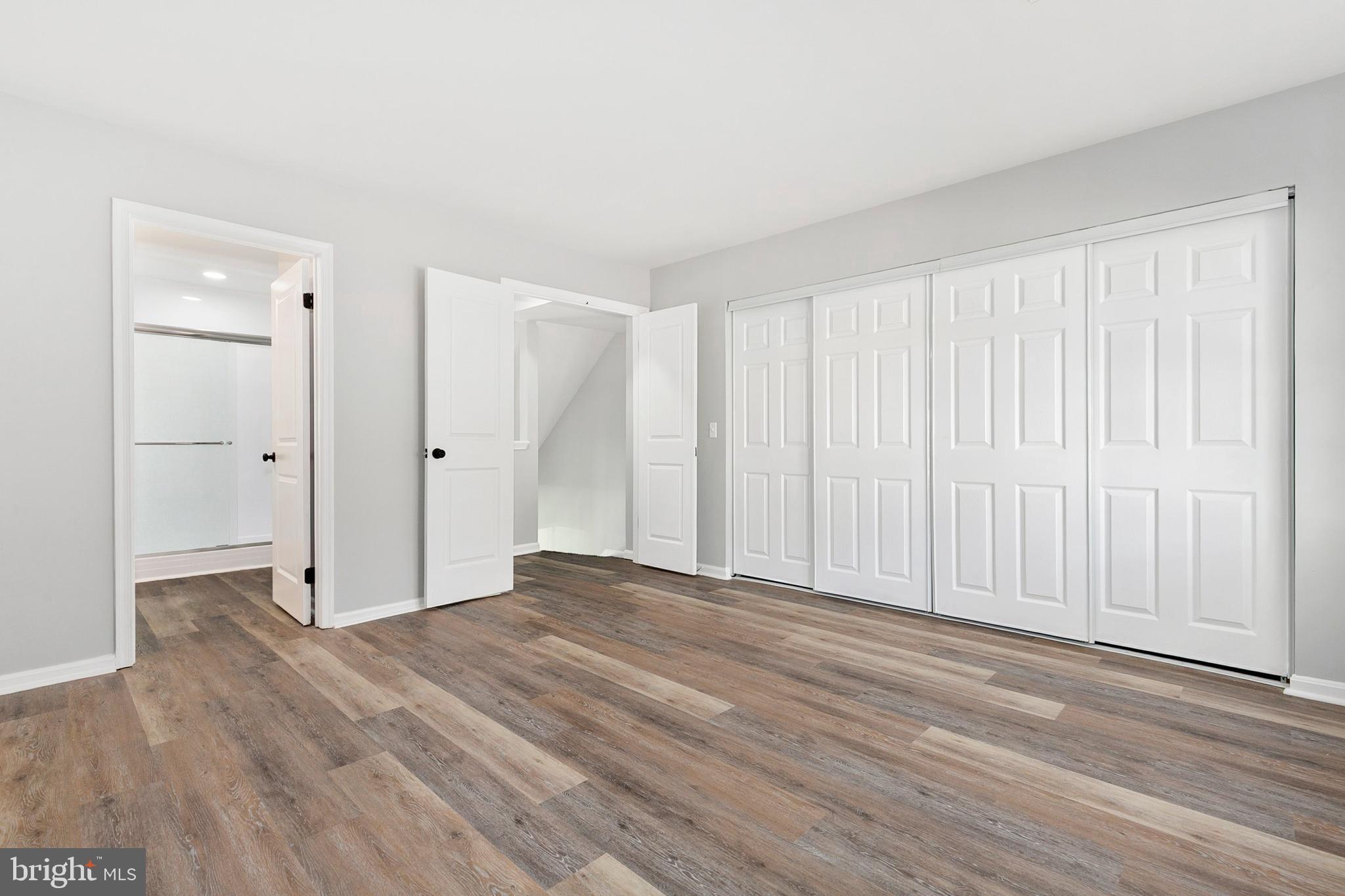 GLENSHIRE TOWNE - Residential