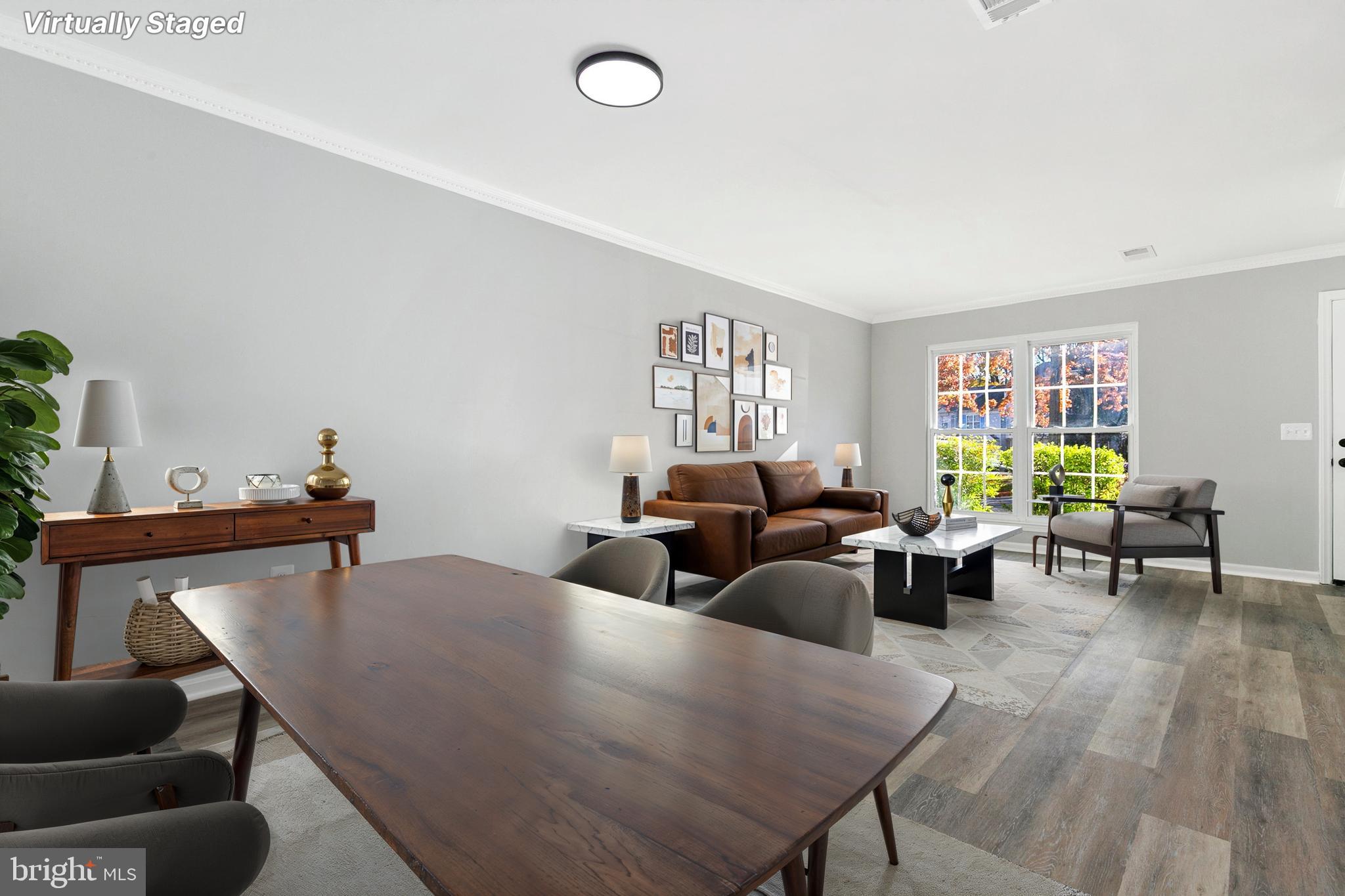 GLENSHIRE TOWNE - Residential