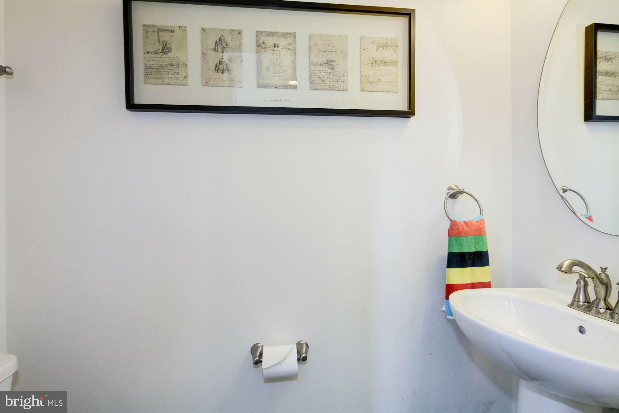 VILLAGE WEST - Residential