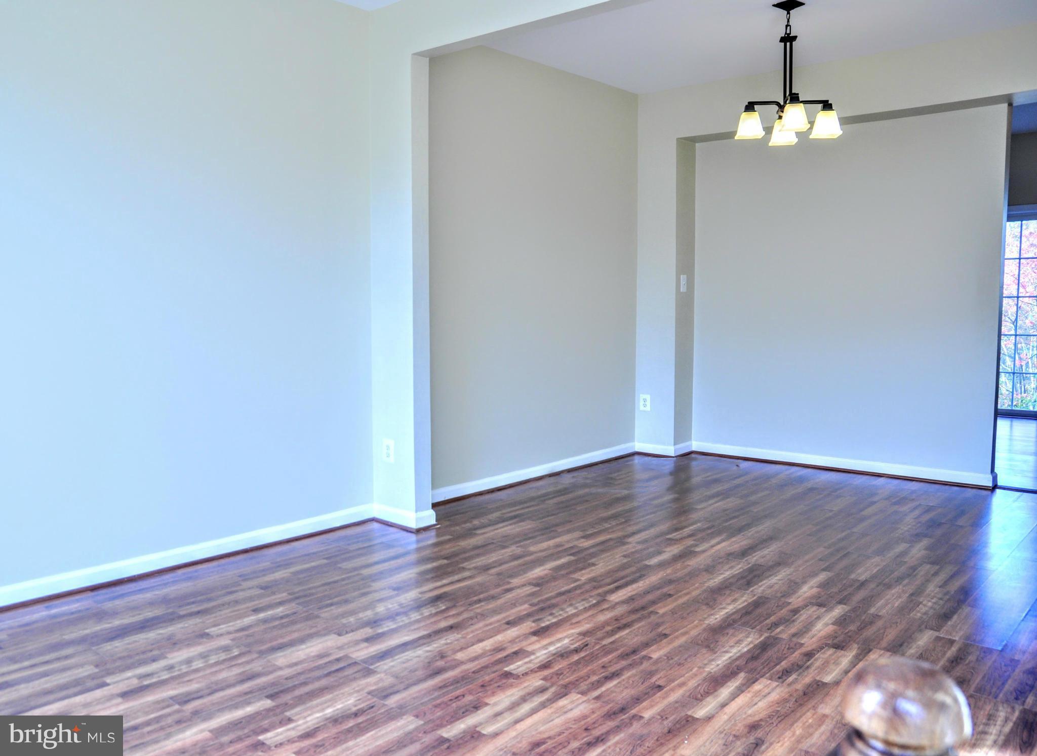 RIDGES AT ASHBURN - Residential Lease