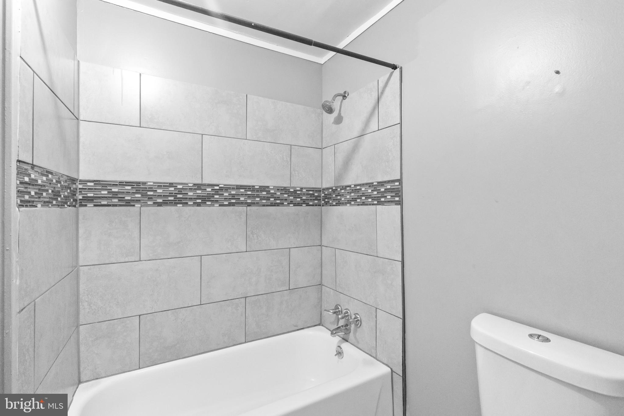 WASHINGTON HILL - Residential