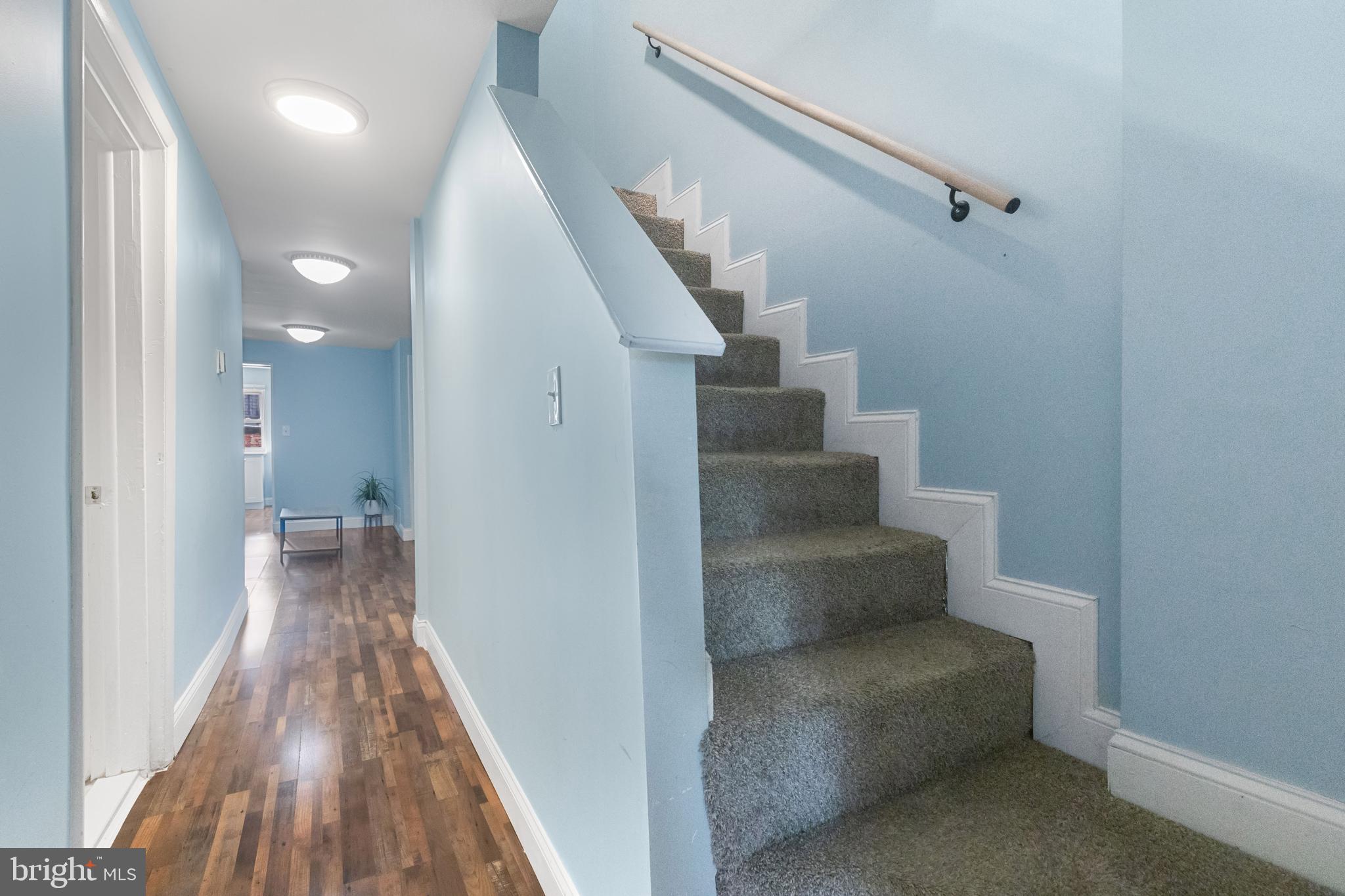 WASHINGTON HILL - Residential