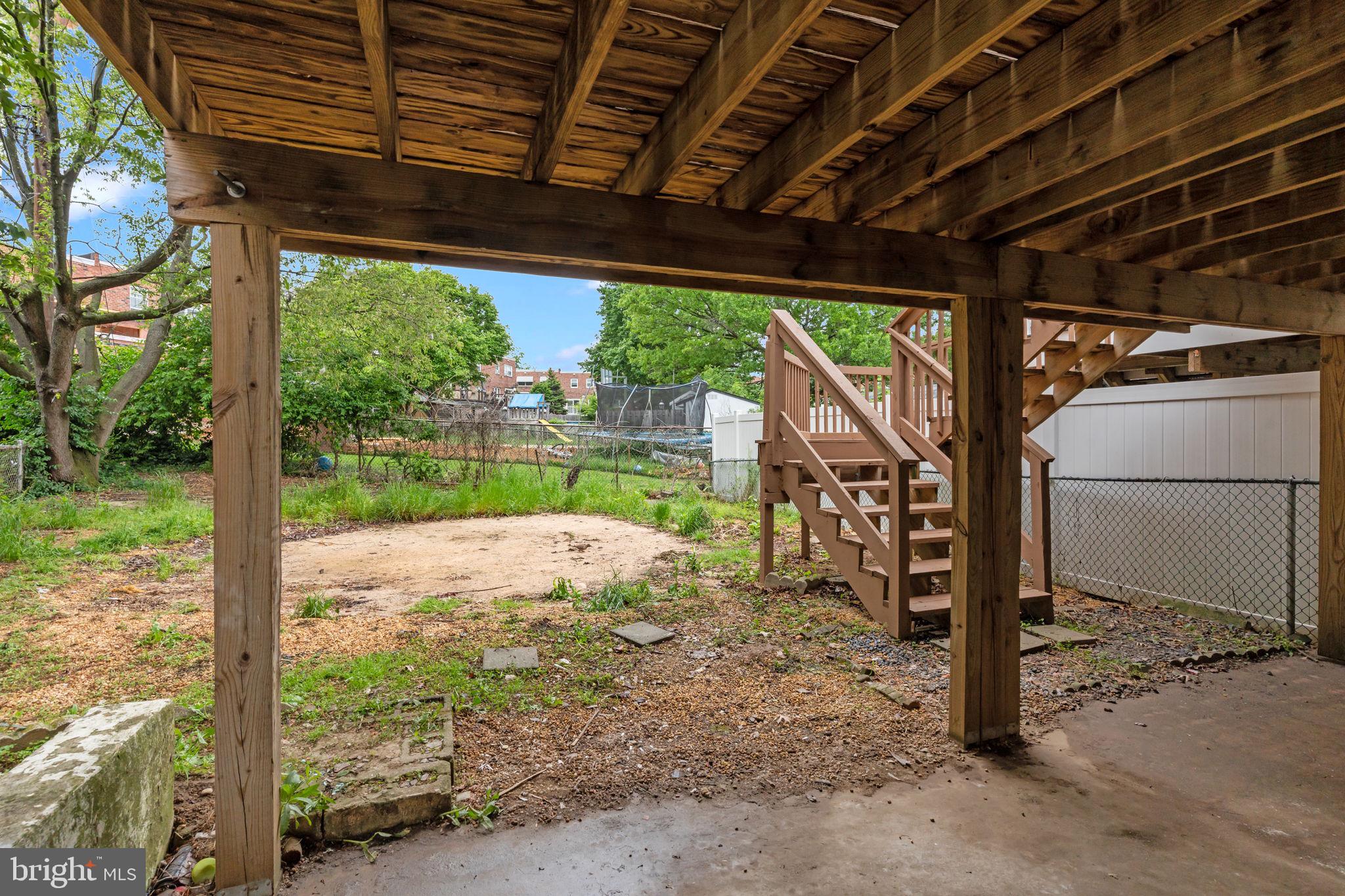 PARKWOOD - Residential Lease