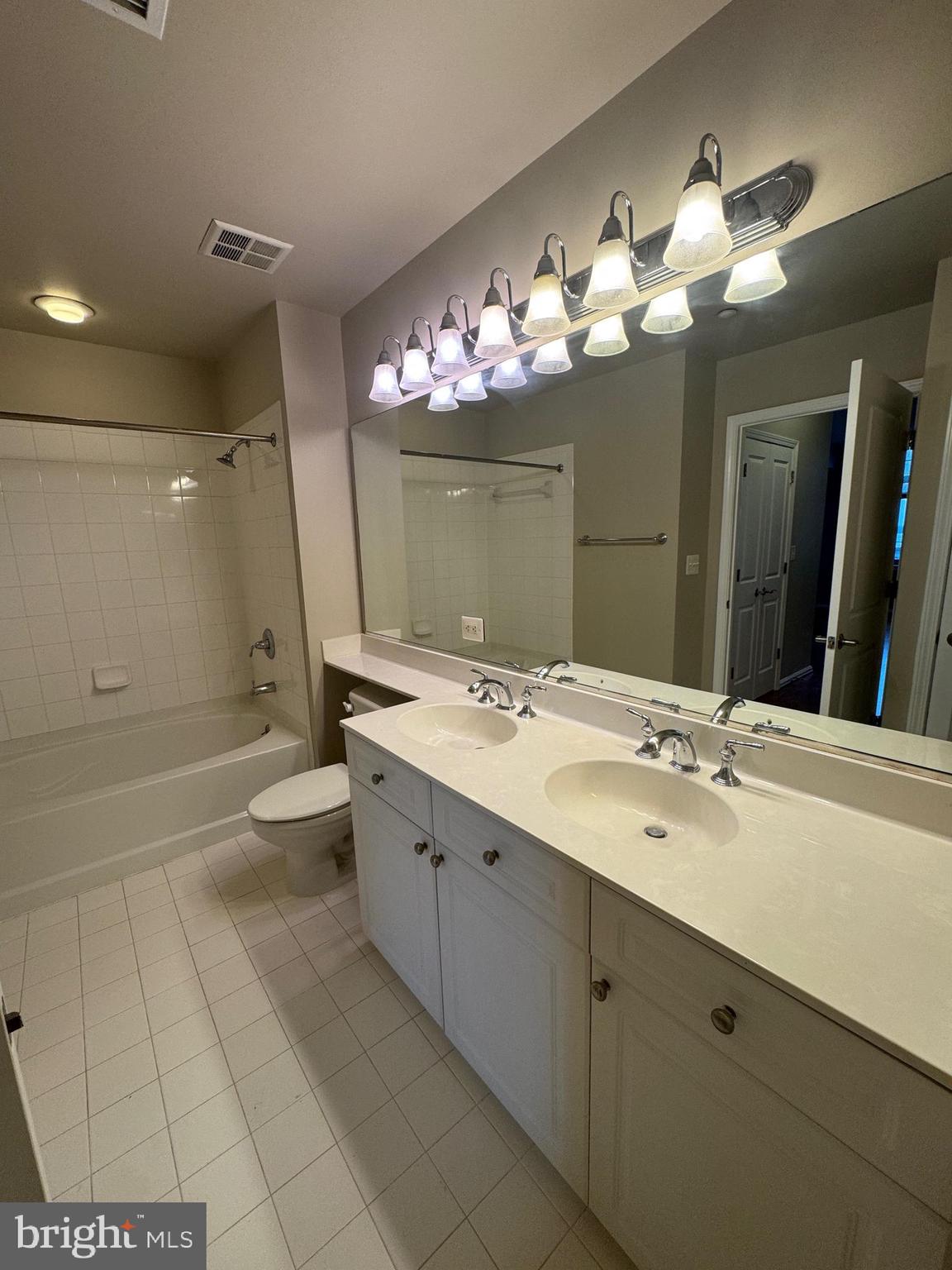 STERLING CODM - Residential Lease