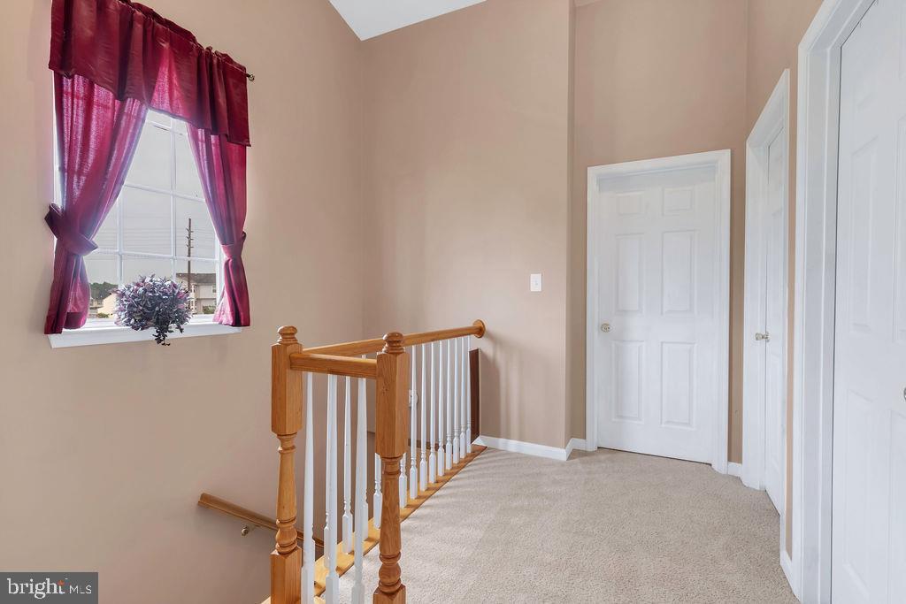 MILLS FARM - Residential