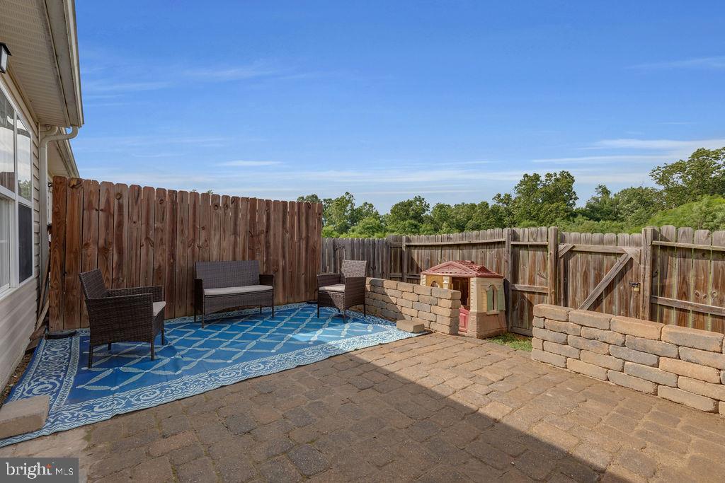 MILLS FARM - Residential