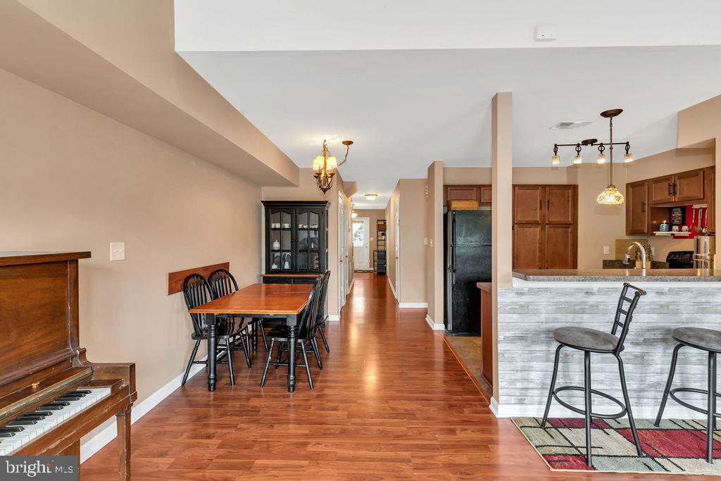 MILLS FARM - Residential