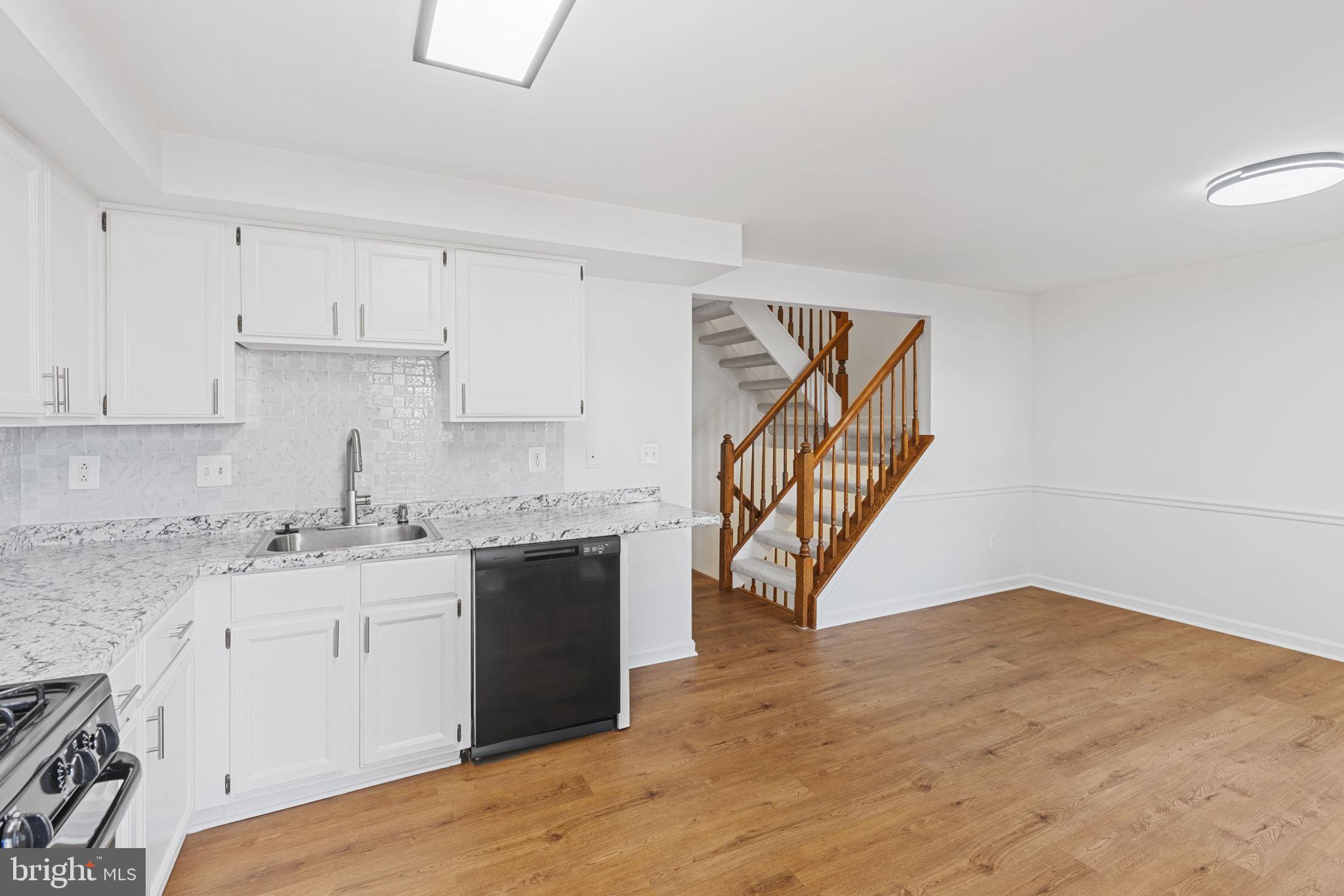 5705 CROATAN COURT