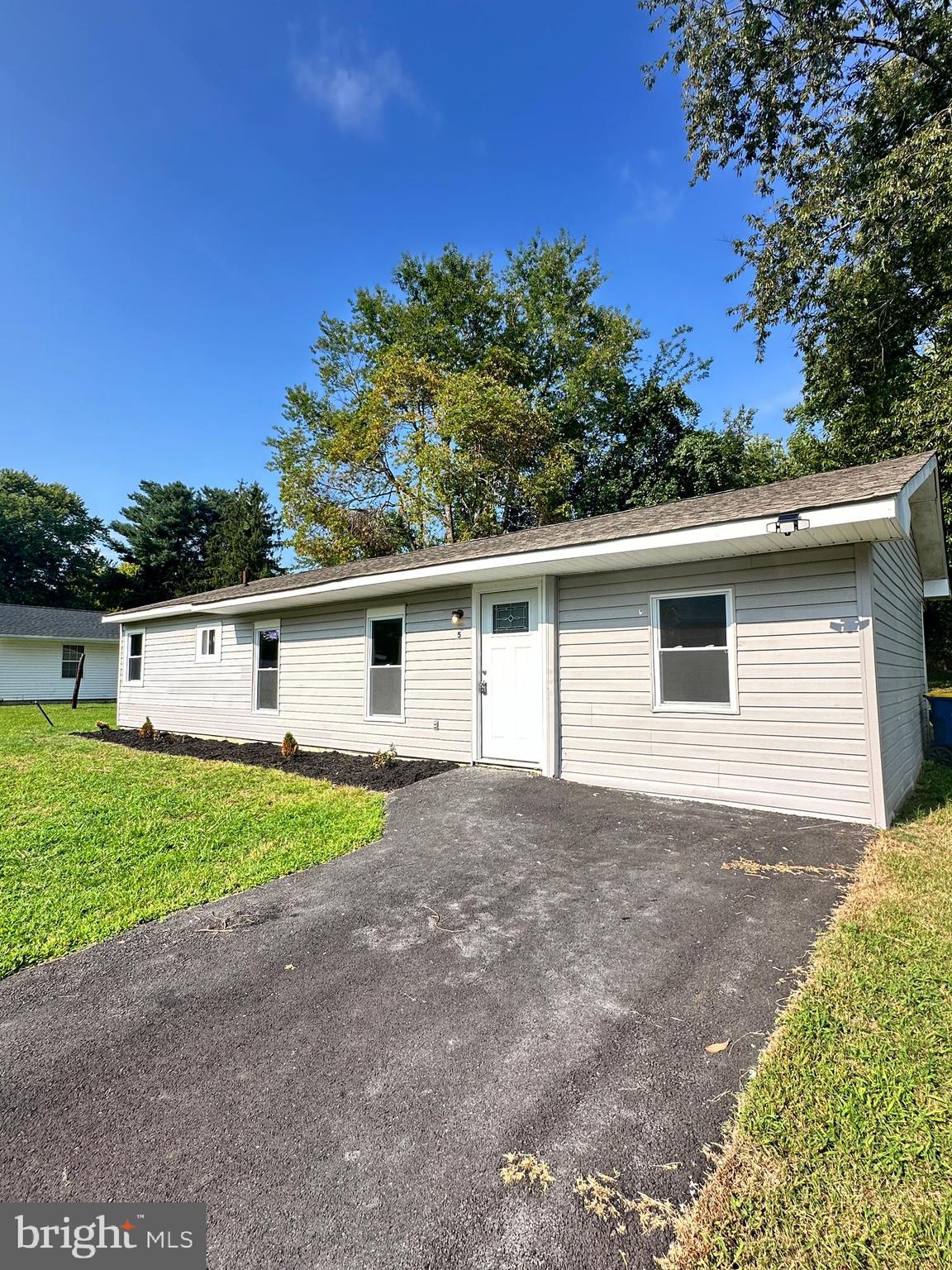 5 S SENATOR AVENUE