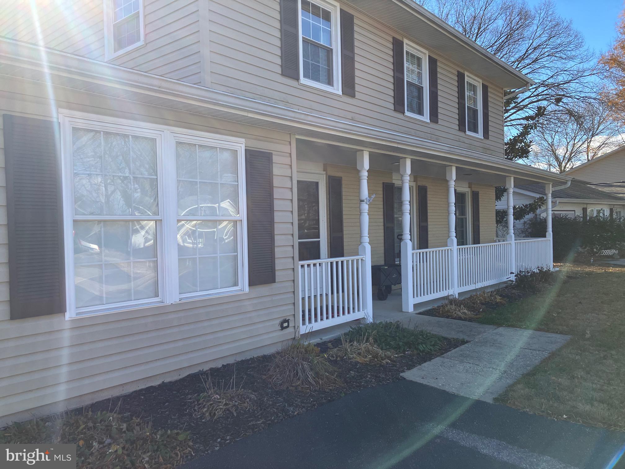 FOUR SEASONS ESTATES - Residential