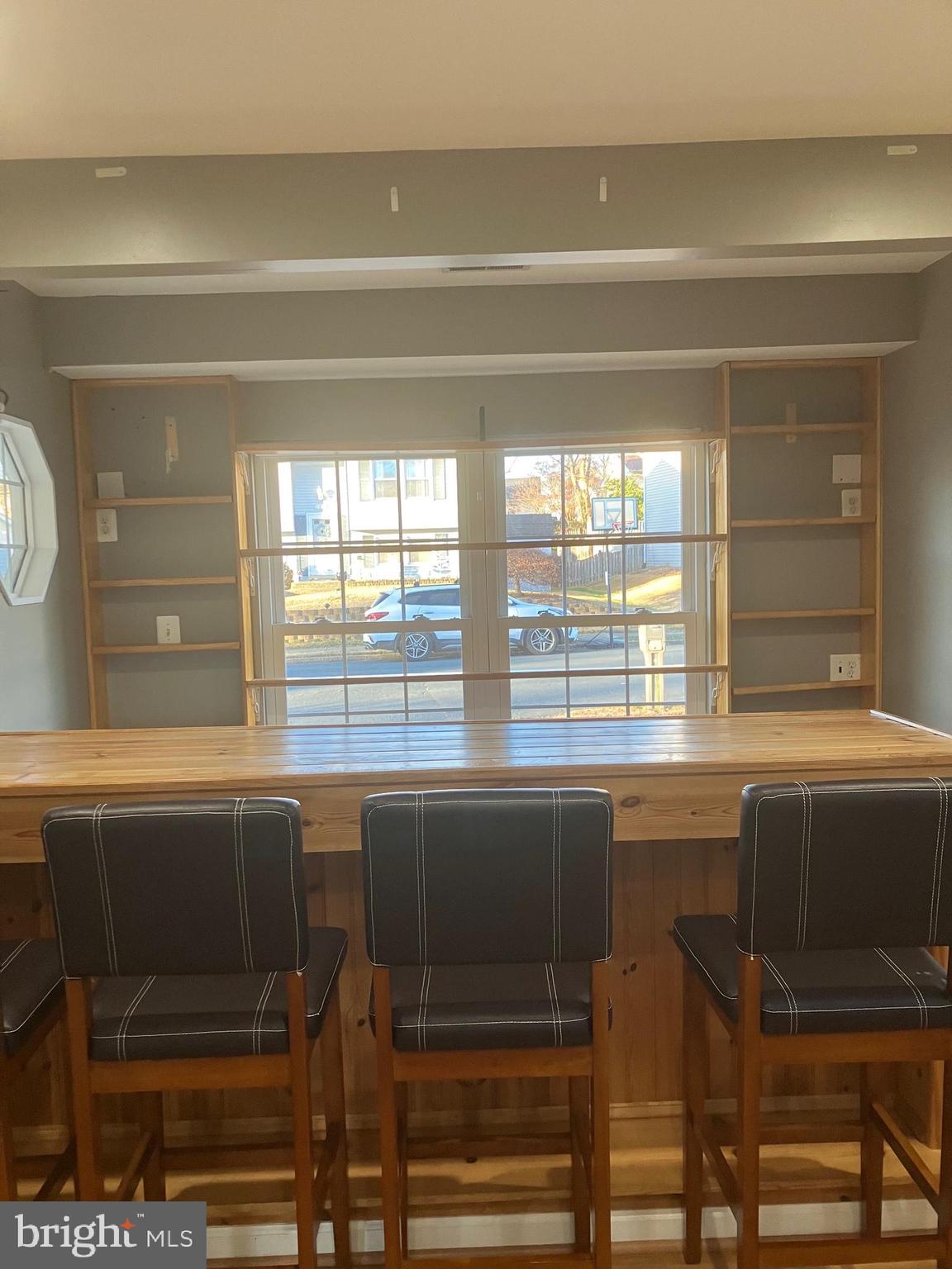 FOUR SEASONS ESTATES - Residential