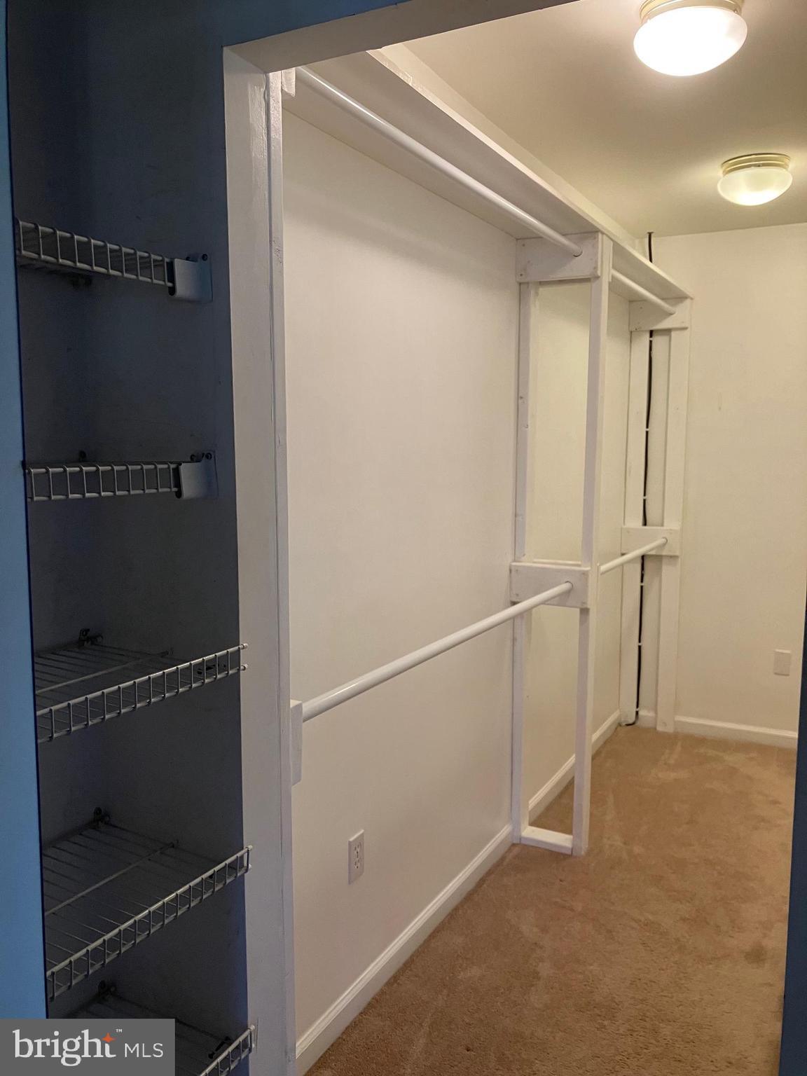 FOUR SEASONS ESTATES - Residential