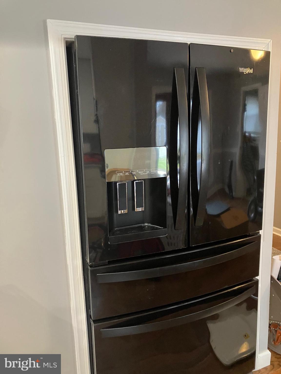 FOUR SEASONS ESTATES - Residential