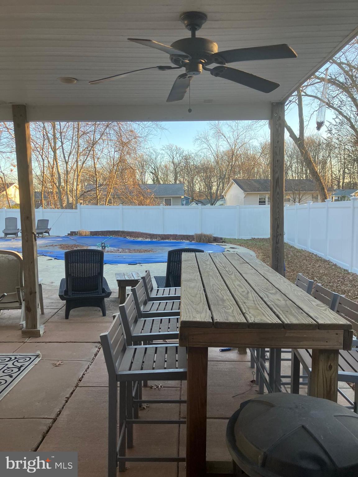 FOUR SEASONS ESTATES - Residential