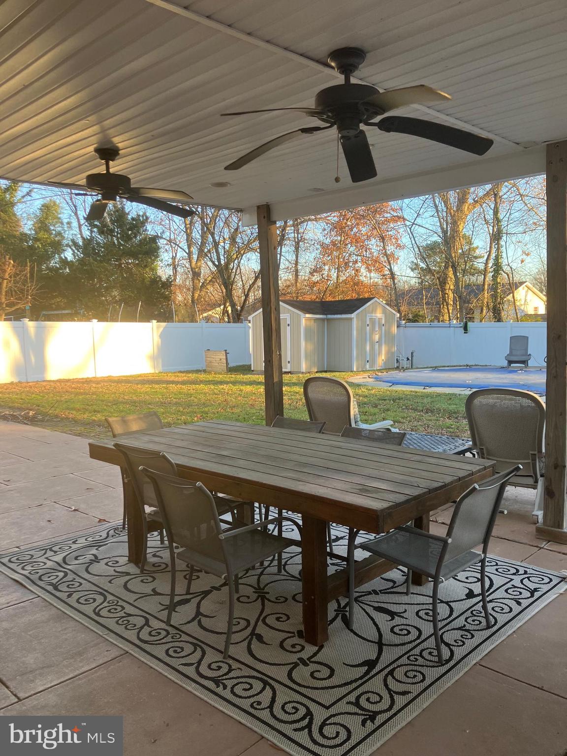 FOUR SEASONS ESTATES - Residential