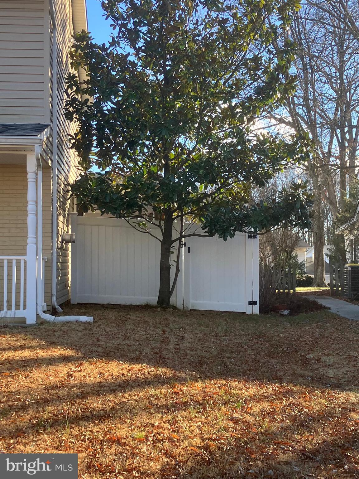 FOUR SEASONS ESTATES - Residential