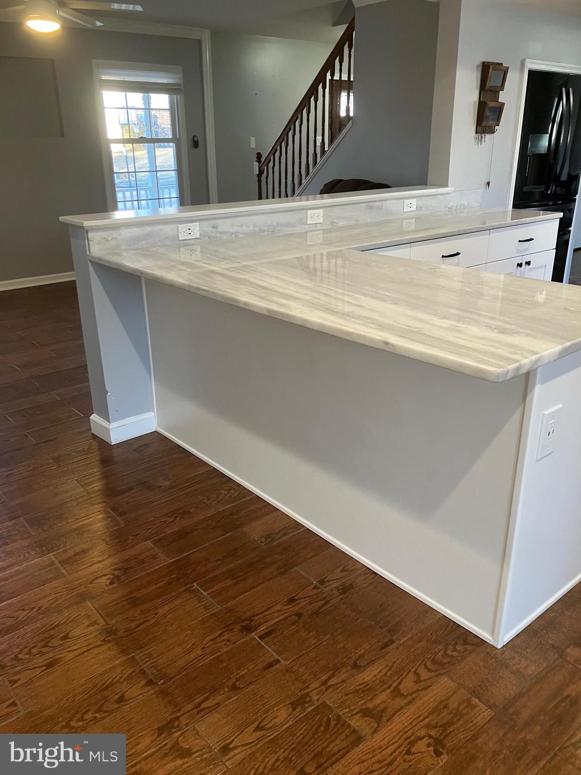 FOUR SEASONS ESTATES - Residential