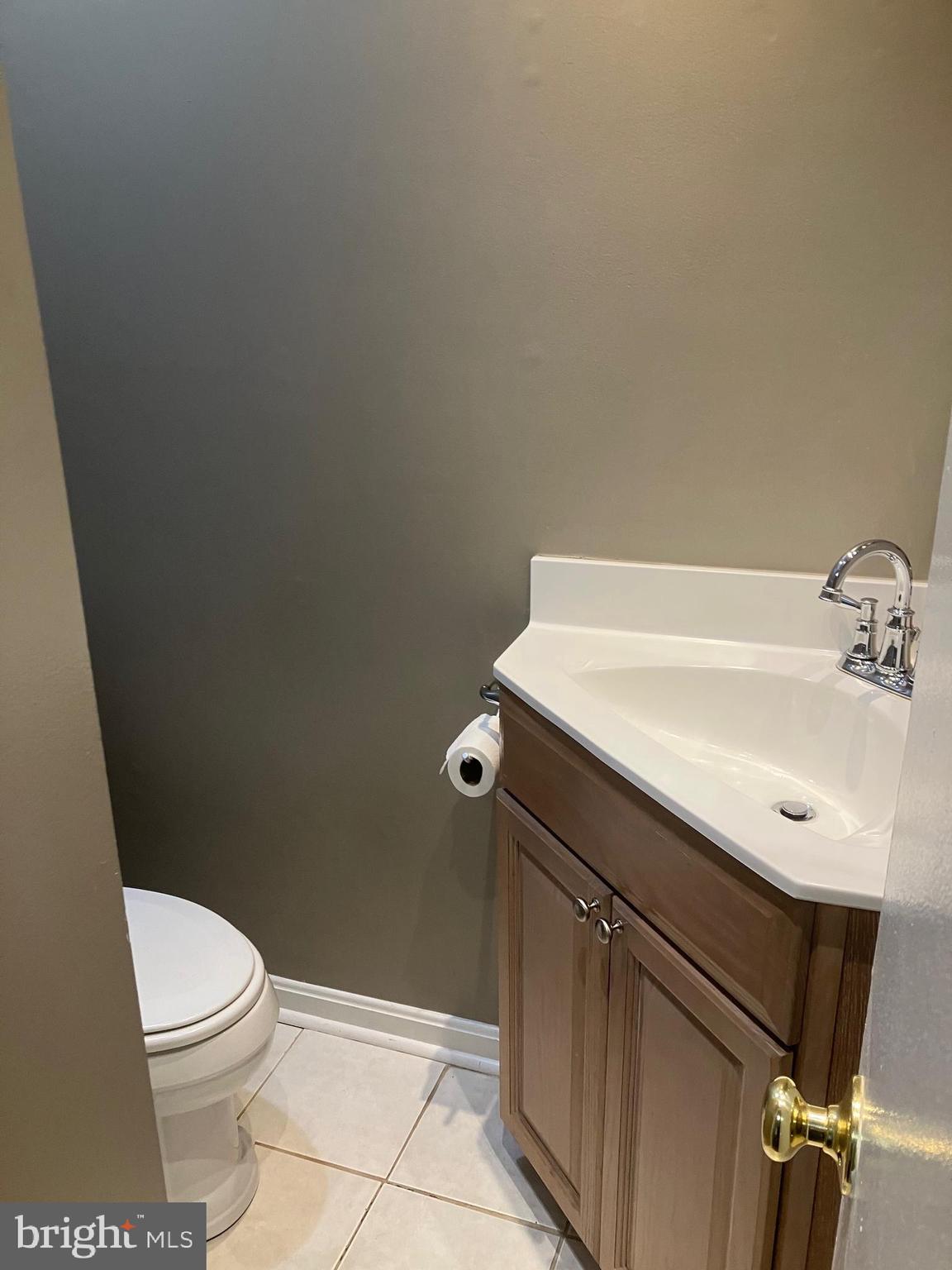 FOUR SEASONS ESTATES - Residential