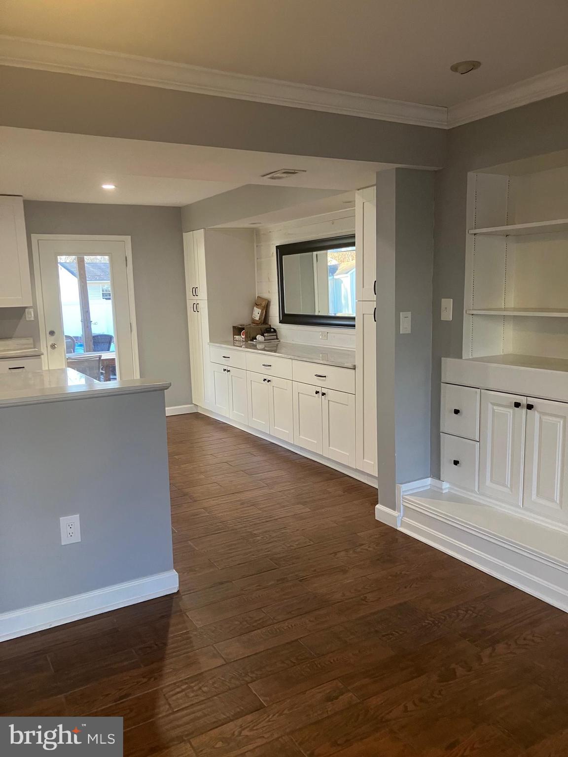 FOUR SEASONS ESTATES - Residential