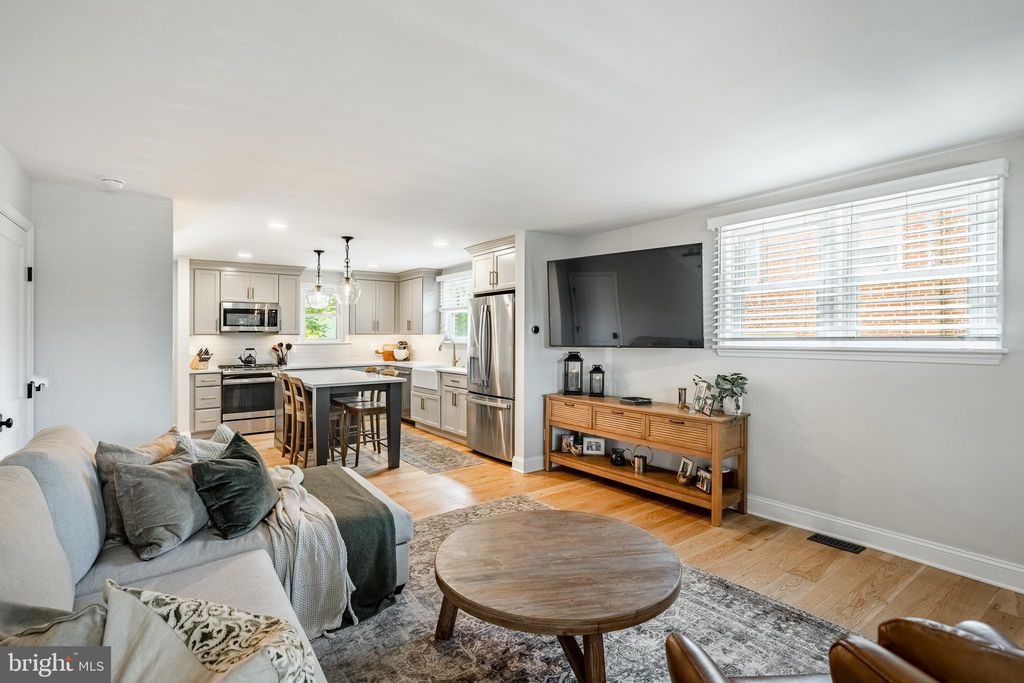 Photo of 616 W Chestnut Street, WEST CHESTER, PA 19380 (MLS # PACT2111490)