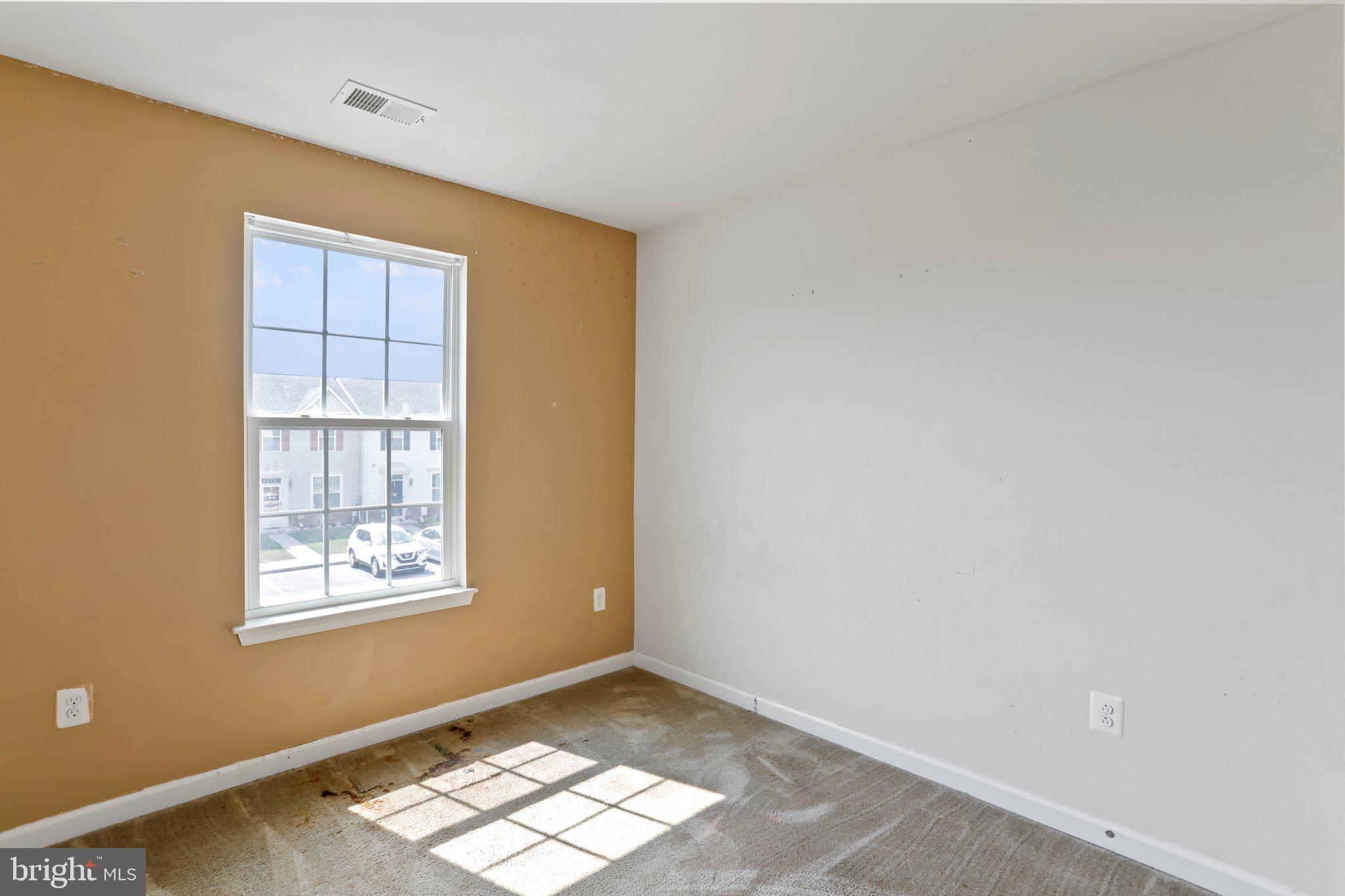 BROOKFIELD - Residential