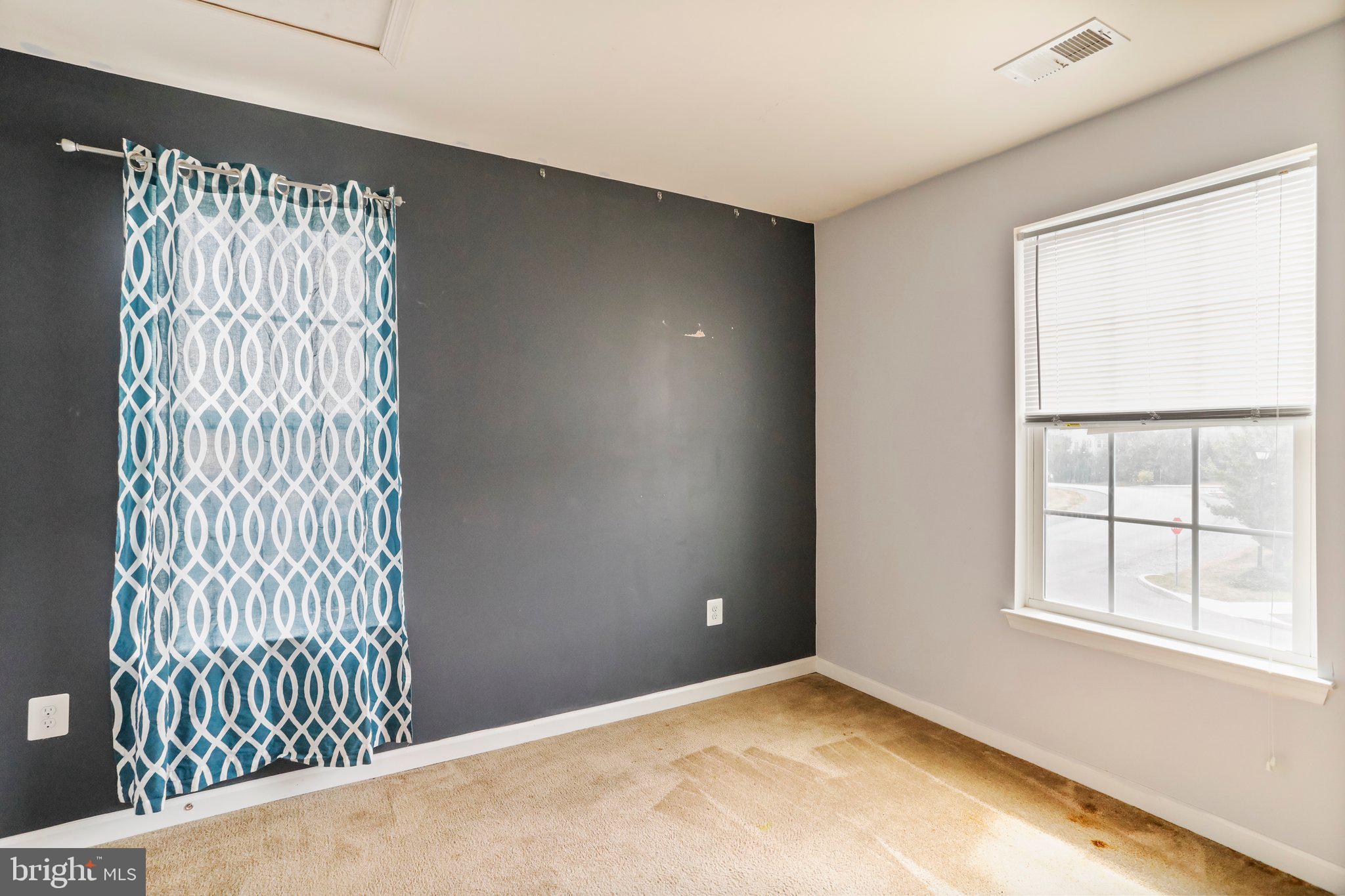 BROOKFIELD - Residential