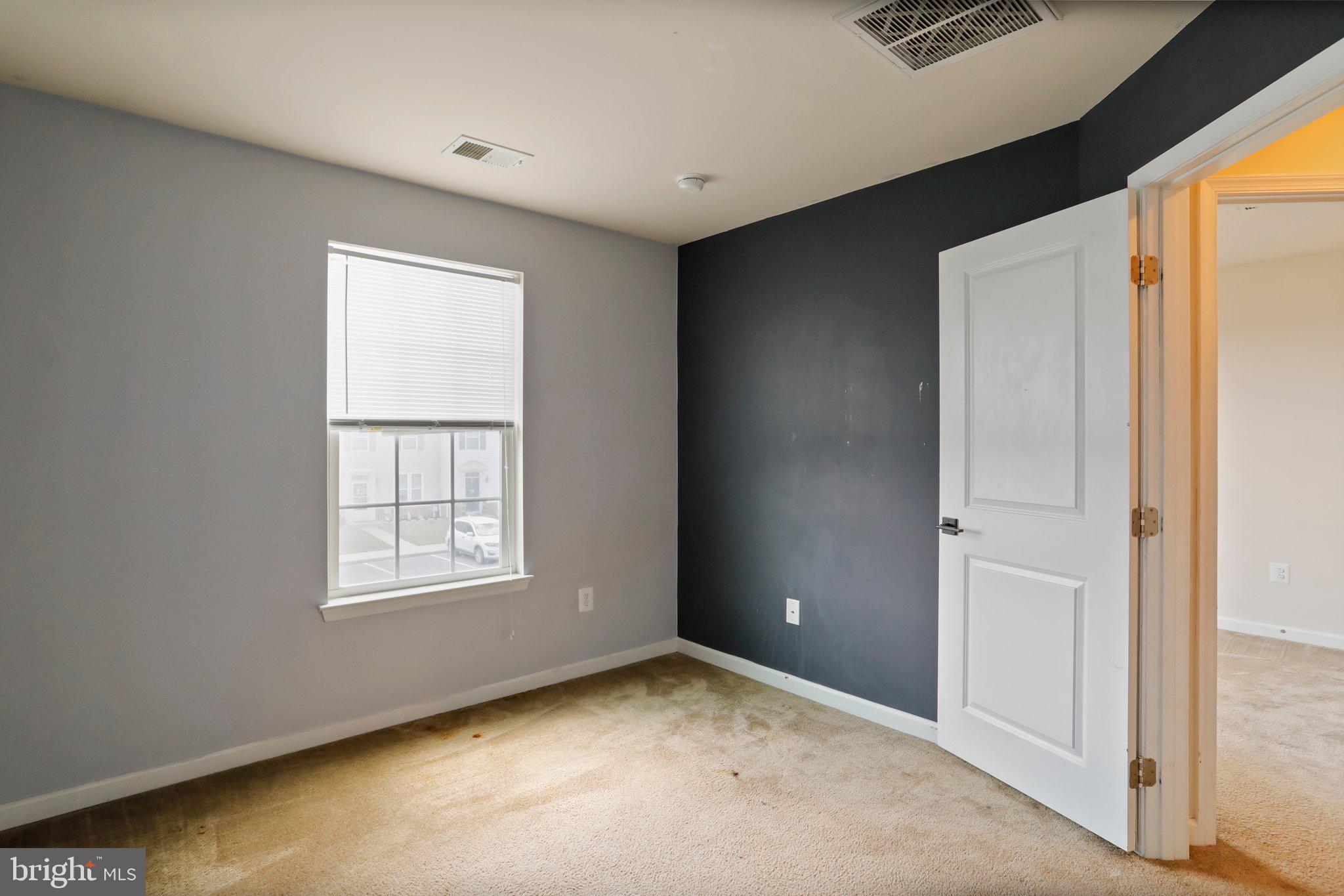 BROOKFIELD - Residential