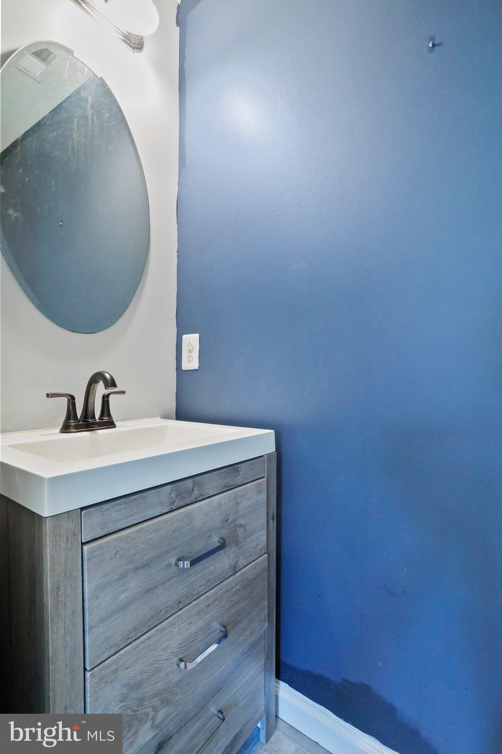 BROOKFIELD - Residential