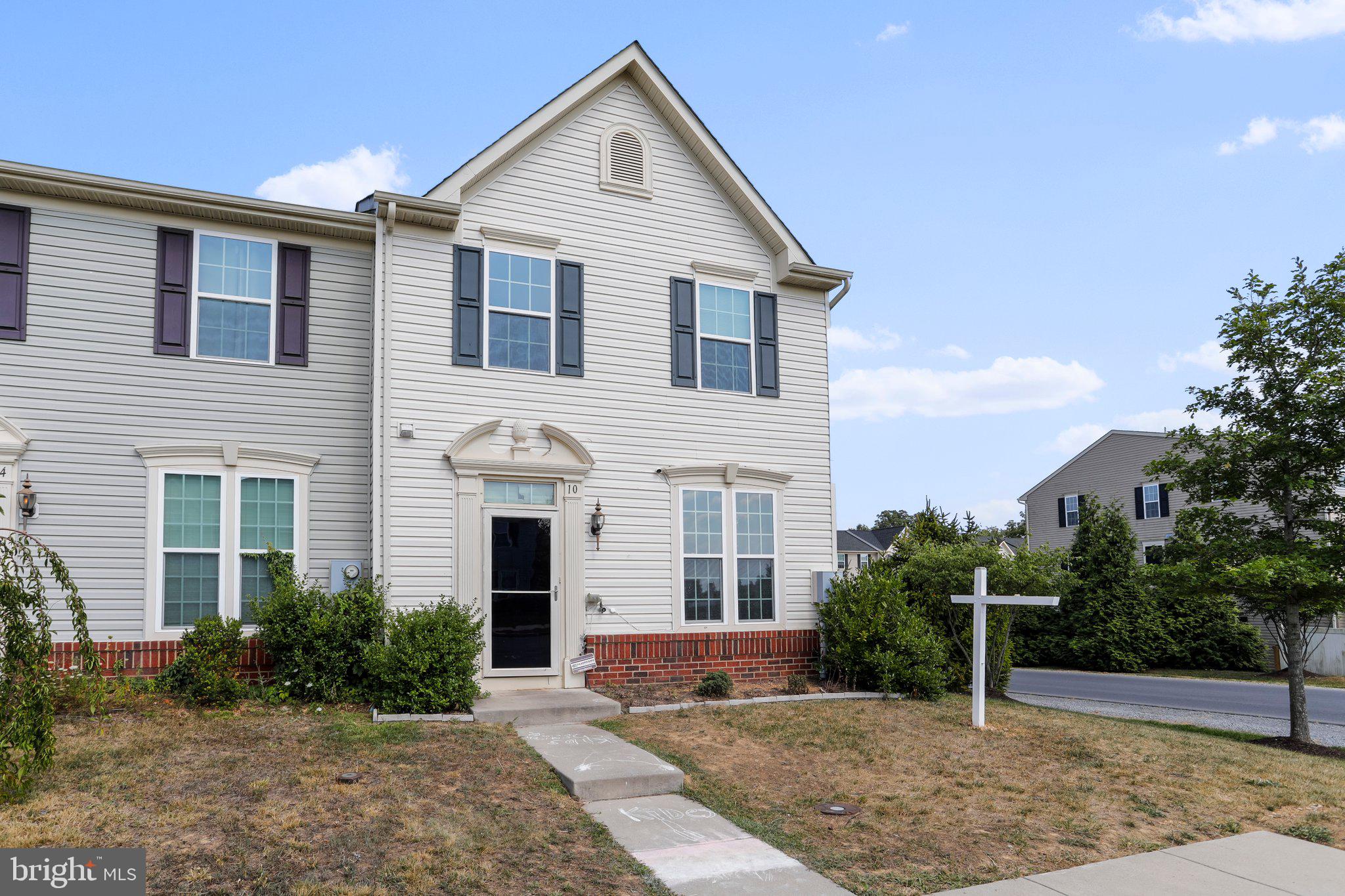 BROOKFIELD - Residential