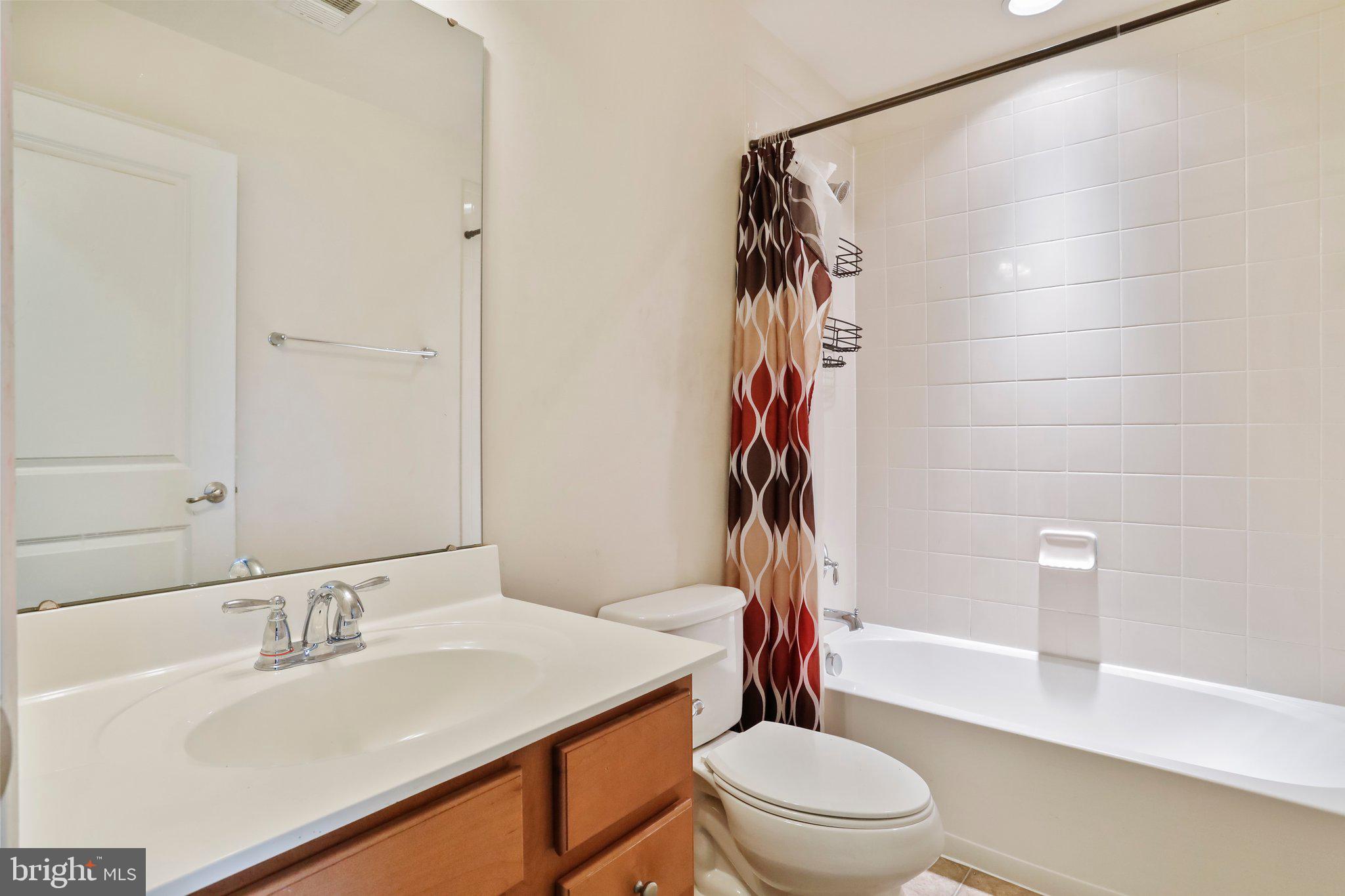 BROOKFIELD - Residential