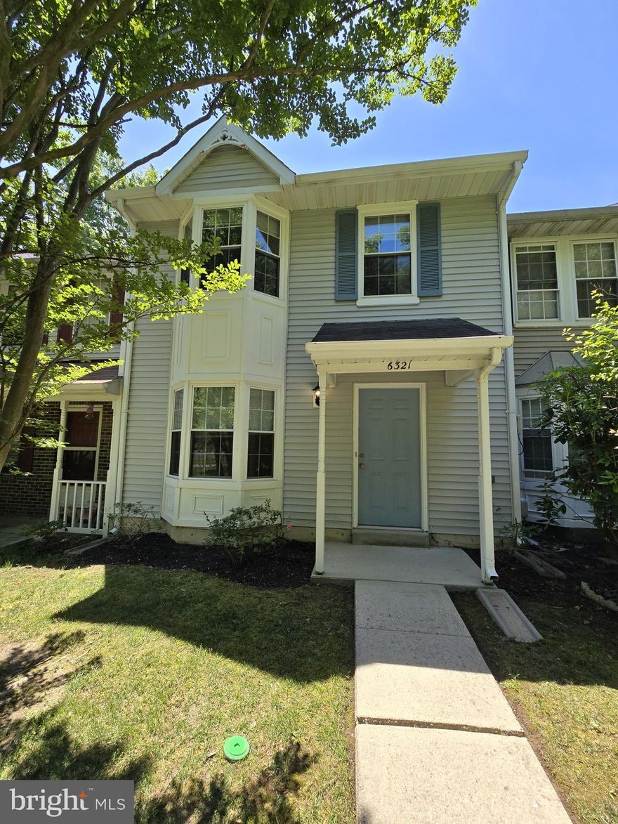 Back on the market as previous contract fell through. Welcome to your future home! Nestled in the much sought after neighborhood of Hampshire, this 3-bedroom, 2.5-bathroom interior row townhouse is the epitome of comfort and style. This townhouse boasts brand new plush carpeting on the steps and upper level, creating a soft and inviting atmosphere in every room. Freshly painted walls in a neutral palette provide the perfect backdrop for your personal décor, ensuring a seamless transition into your dream home. The combination dining/living room is comprised of pergo flooring and the kitchen contains tiled flooring.  Retreat to one of three generously sized bedrooms, each offering ample space for rest and relaxation. Whether you're curling up with a good book or unwinding after a long day, these cozy sanctuaries provide the perfect haven for peaceful slumber. There is a galley style kitchen, complete with black appliances and ample cabinet space for all your culinary essentials. Whether you're whipping up a quick weekday meal or hosting a gourmet dinner party, this kitchen is sure to inspire your culinary creations.  Step outside onto the deck and enjoy the privacy fenced rear yard, where you can soak up the sunshine and enjoy alfresco dining on warm summer evenings. With plenty of space for gardening or outdoor entertaining, the possibilities are endless in your charming backyard retreat. Conveniently located near shopping, dining, and entertainment options, this townhouse offers the perfect blend of suburban tranquility and urban convenience. Plus, easy access to major highways makes commuting a breeze, ensuring that you're never far from the action. Don't miss your chance to make this stunning townhouse your own! Schedule a showing today.