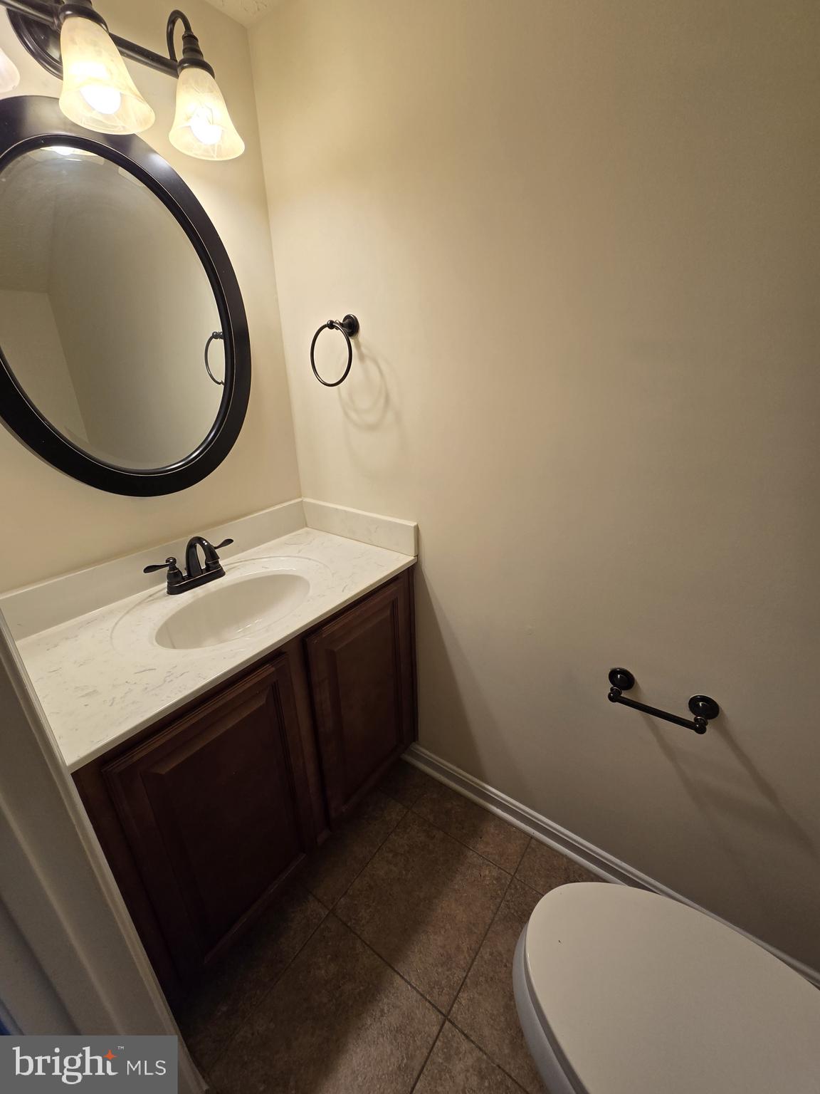 ST CHARLES HAMPSHIRE - Residential