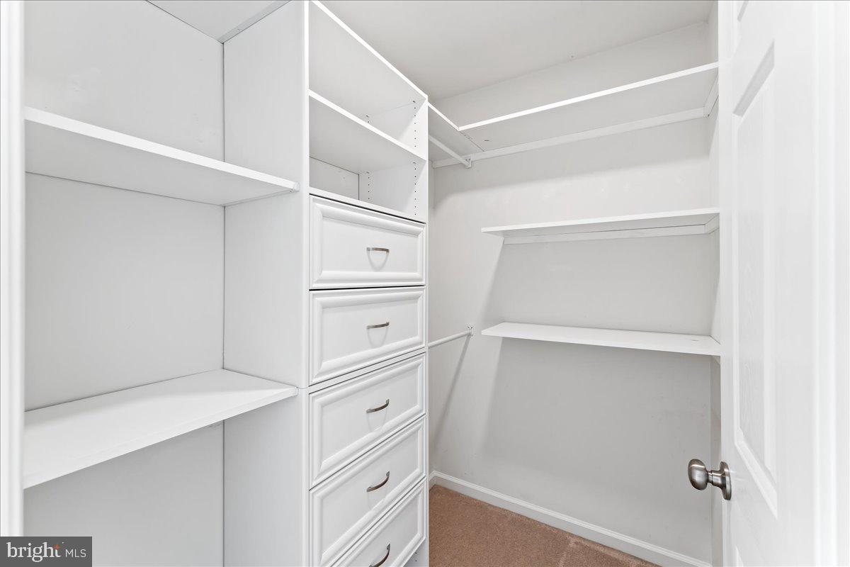 HUNT CLUB - Residential