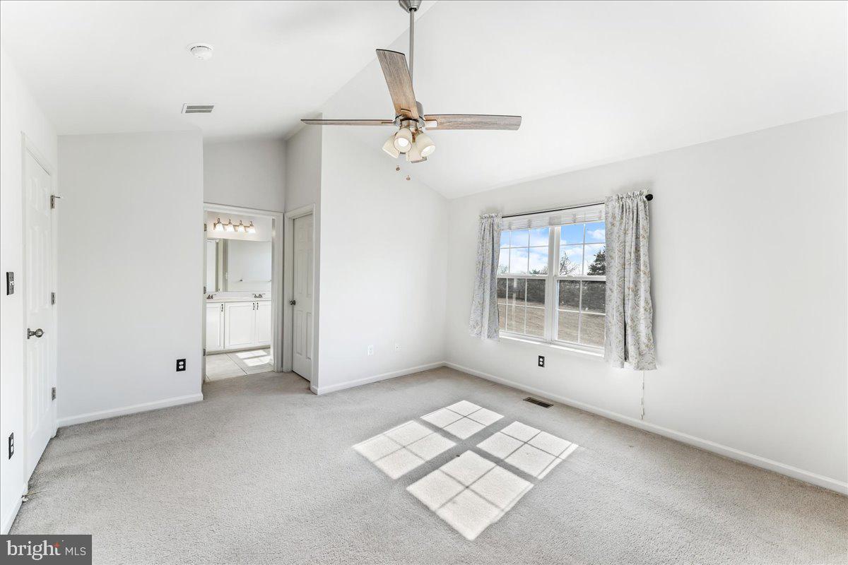 HUNT CLUB - Residential