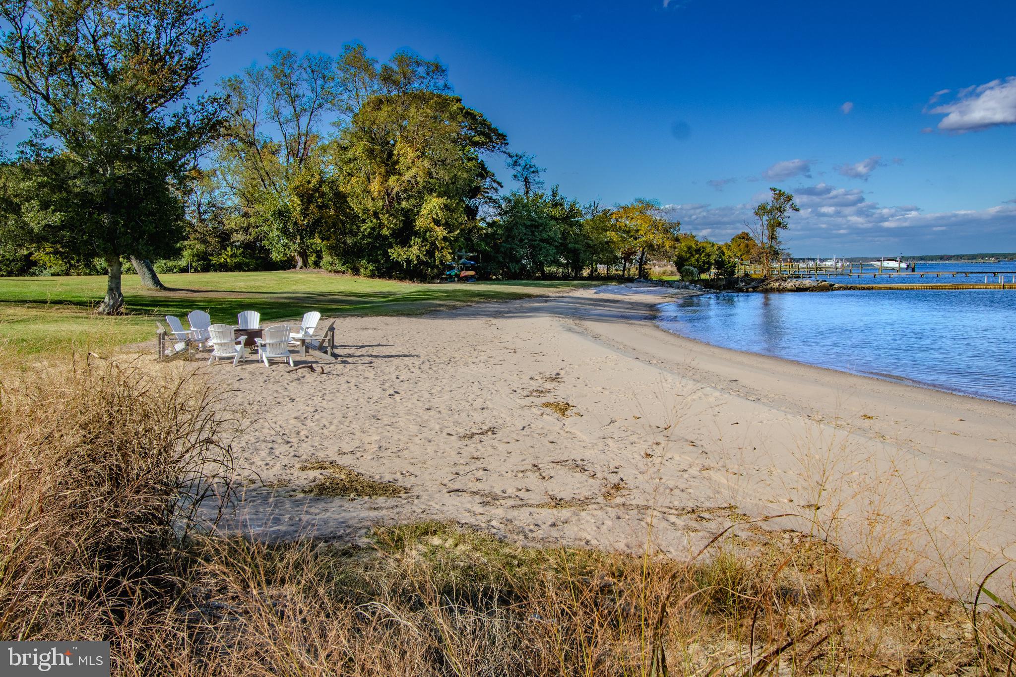 COVE CREEK CLUB - Residential