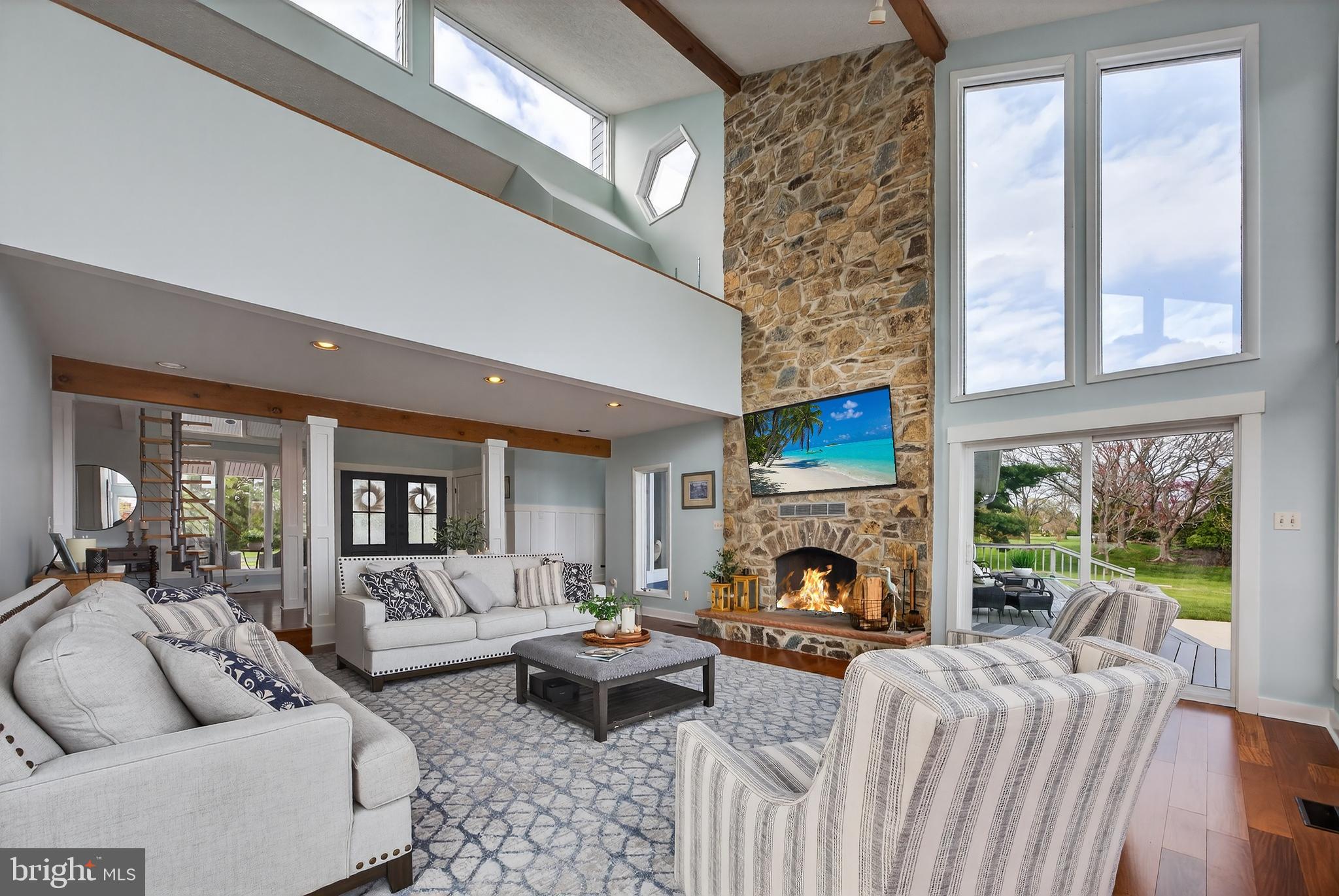 COVE CREEK CLUB - Residential