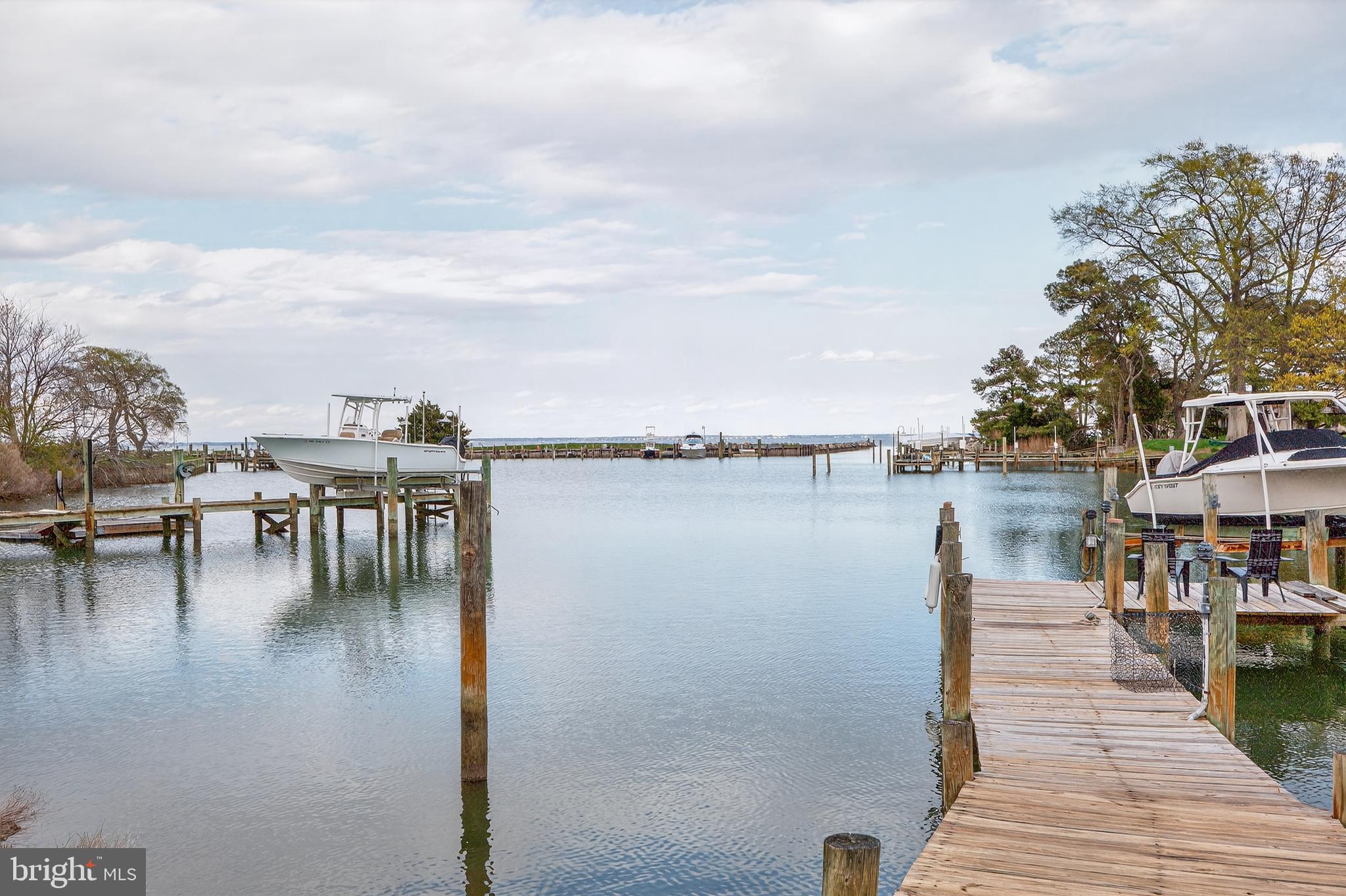 COVE CREEK CLUB - Residential